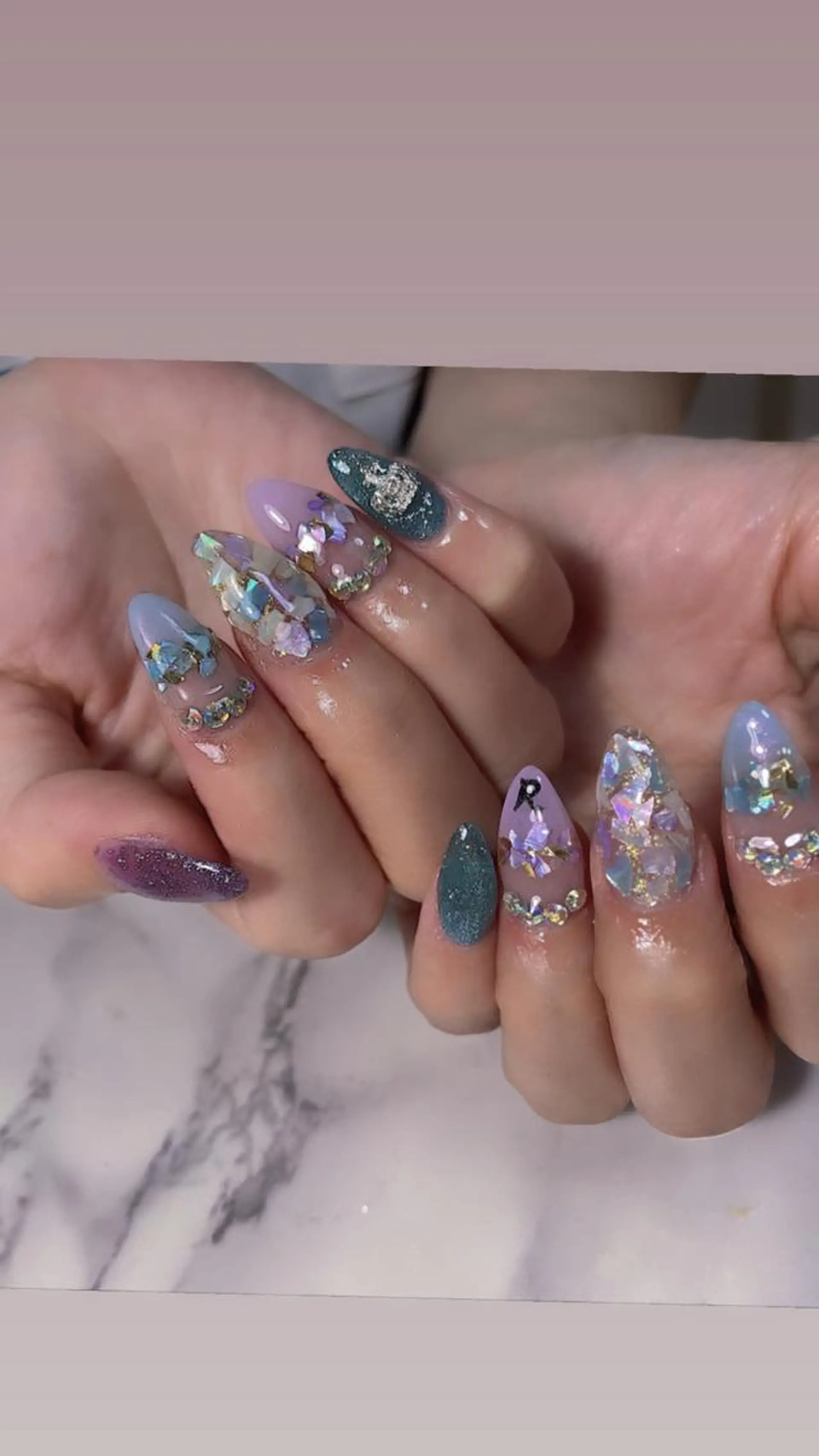 ネイル 高草木 桃香のネイルデザイン