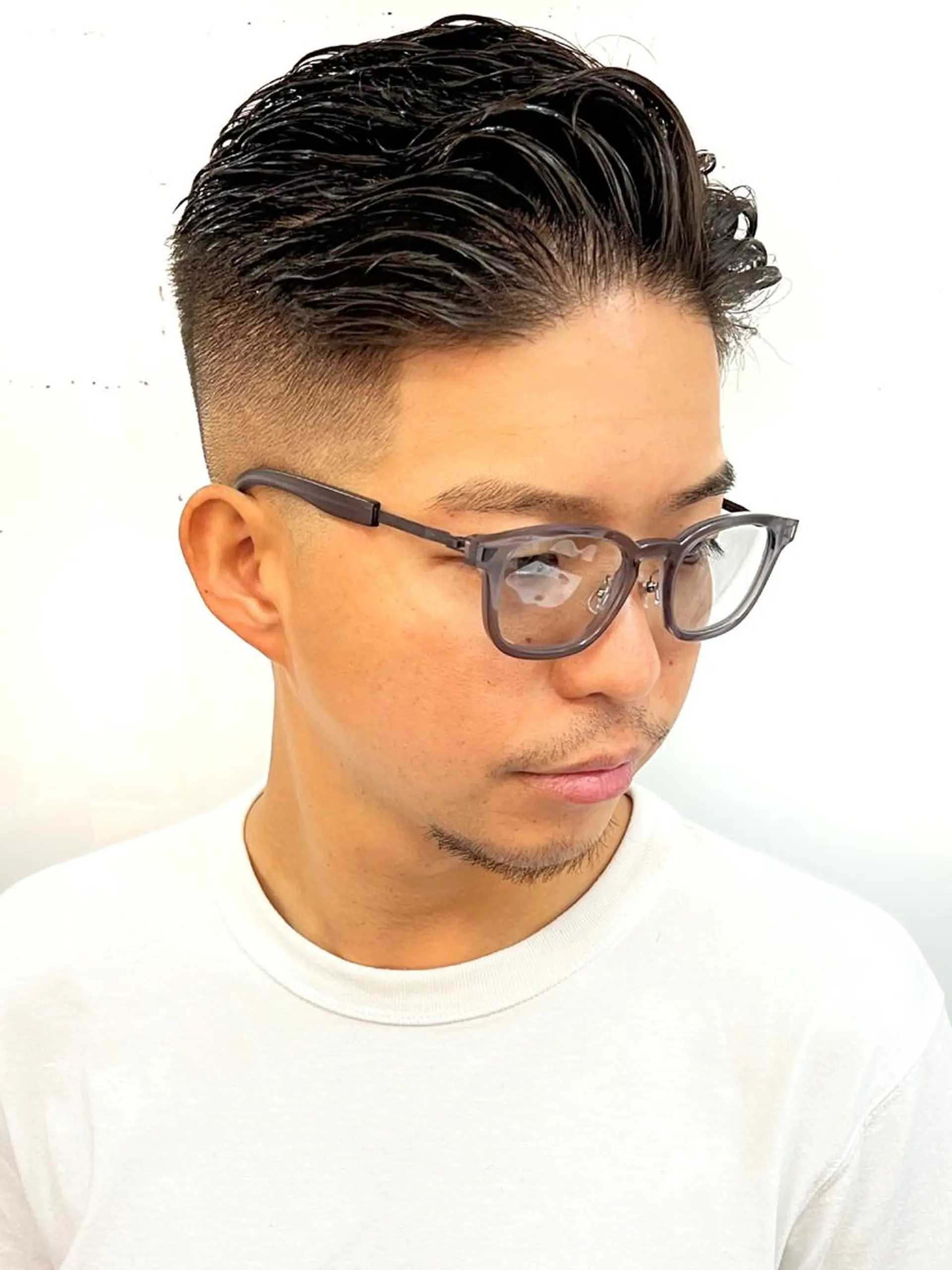 ミディアム ゼロスバーバーショップ所属・予約1000件超 ✨メンズパーマのヘアスタイル