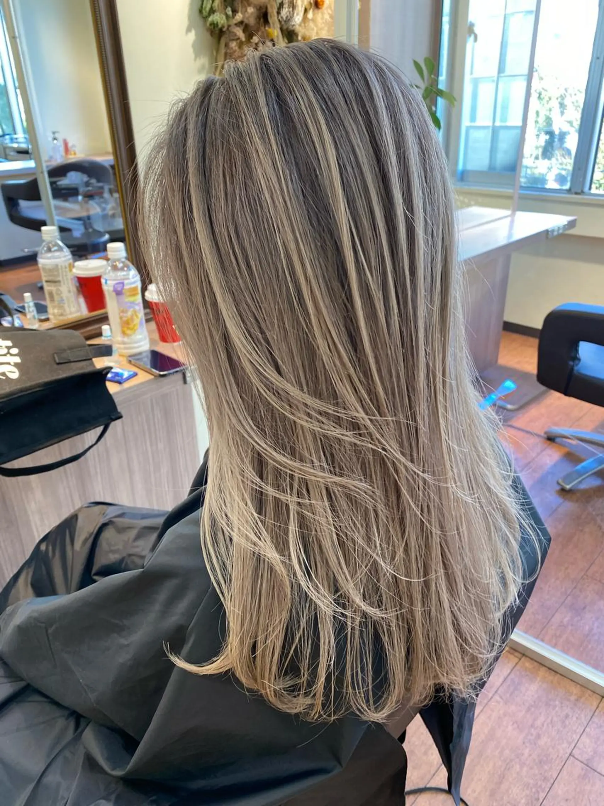 ロング カラー 外国人風カラー ヘアカラー Crescere所属・小島 凜のヘアスタイル