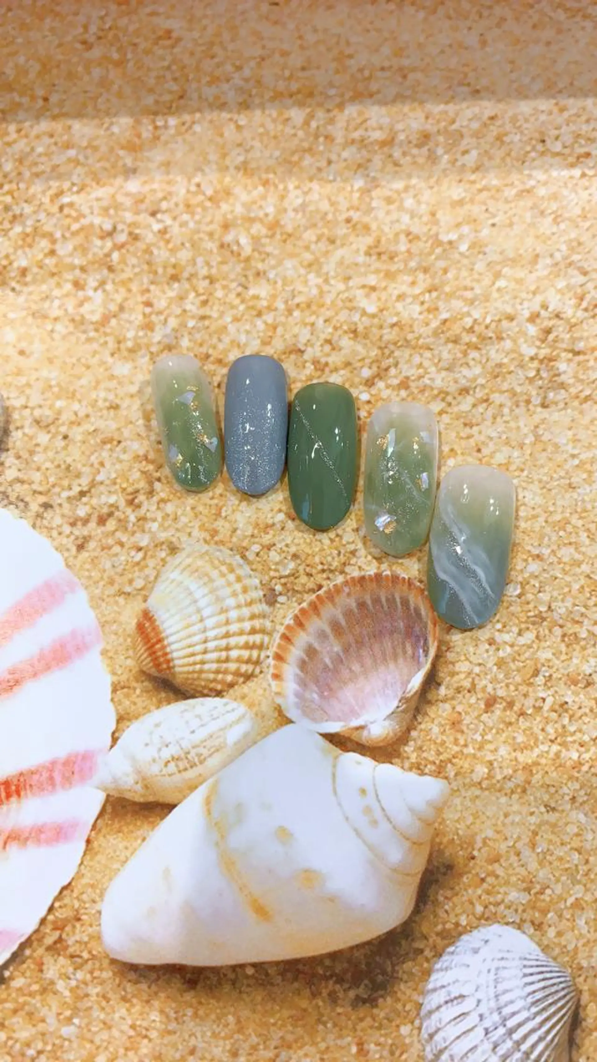 カラー ネイル Moonstone Salon所属・Moonstone Salonのネイルデザイン