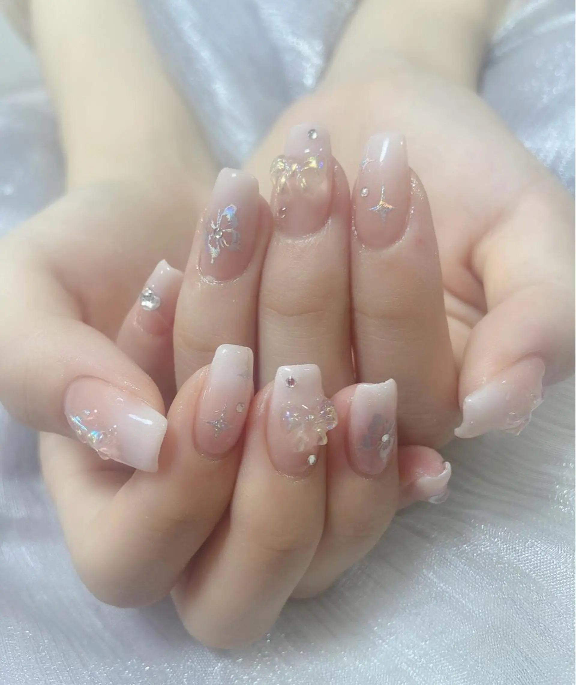 ネイル ハンドネイル ＆ME アンドミーのネイルデザイン