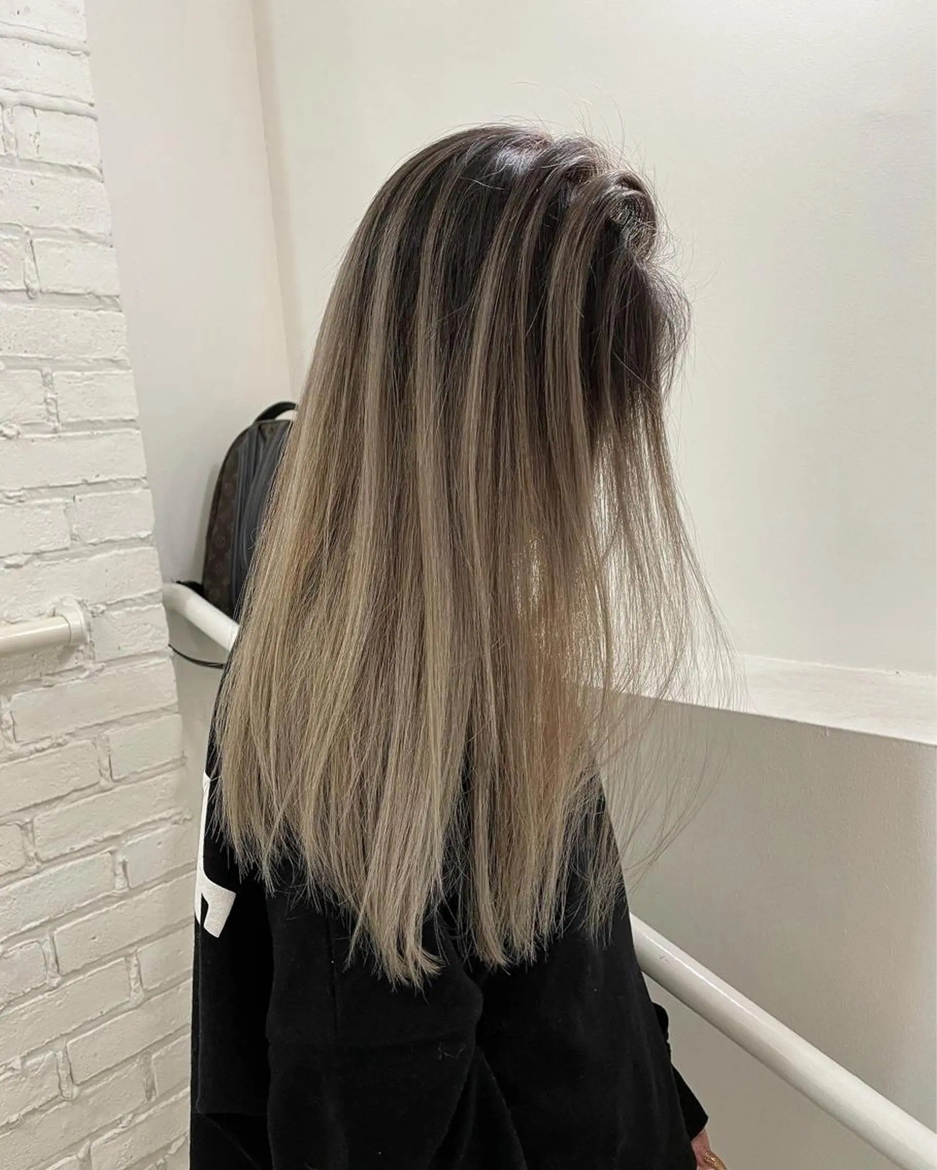 ロング カラー ヘアカラー トリートメント Tao所属・藤川 大智のヘアスタイル