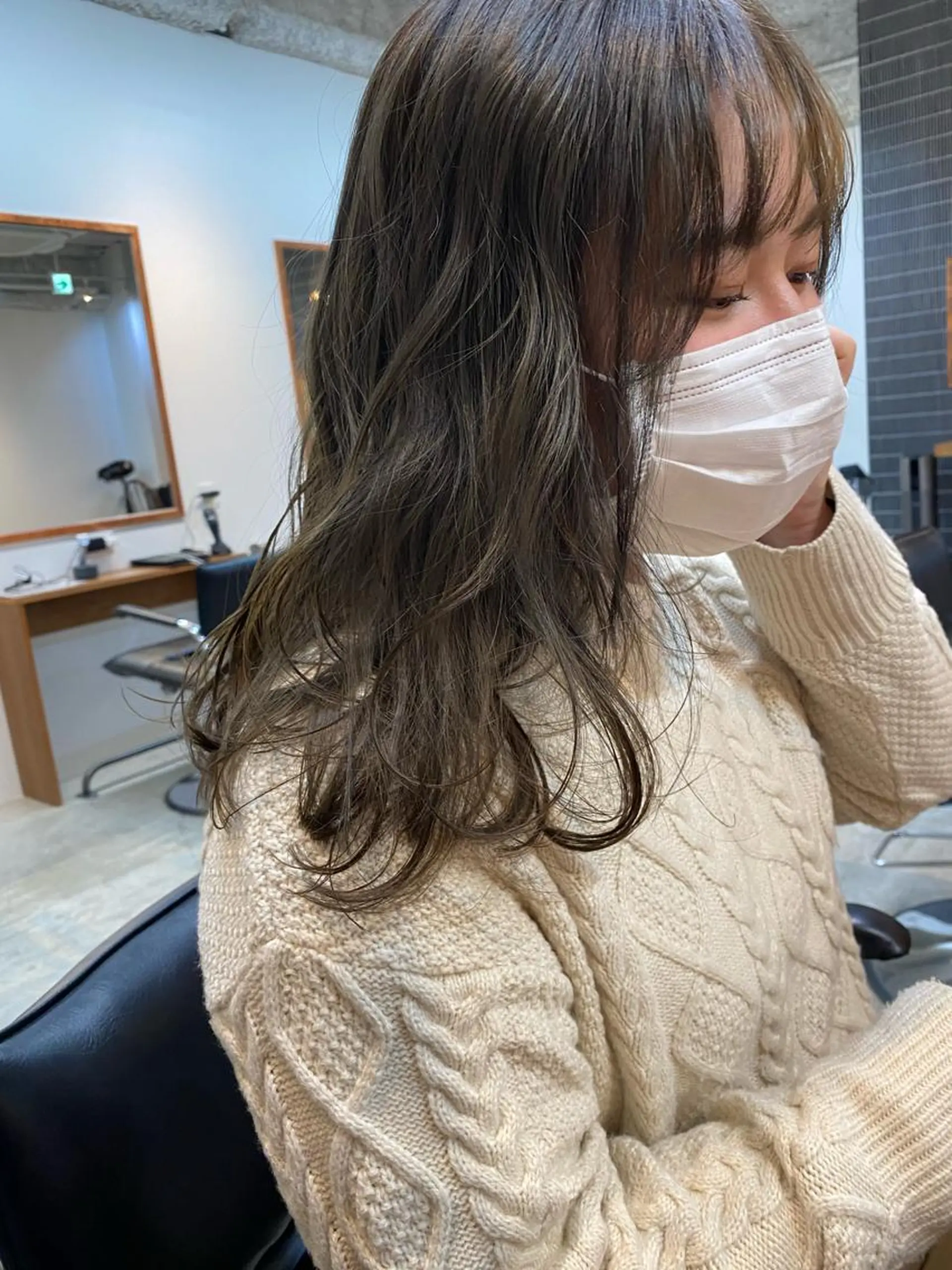 ミディアム SALOWIN 栄3丁目店所属・砂原 ひよりのヘアスタイル