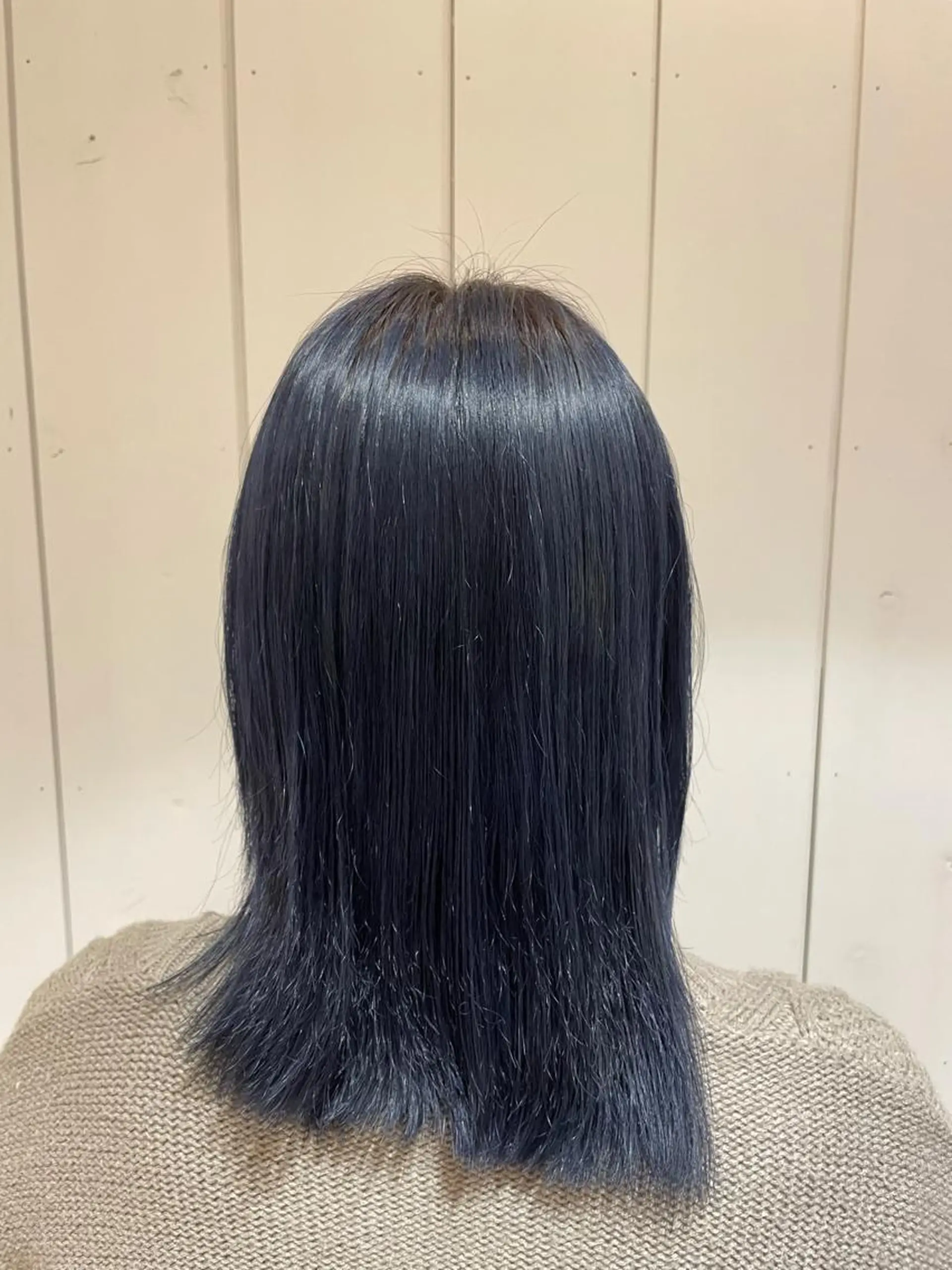 セミロング カラー アディクシーカラー ボブカット 佐々木 祐太のヘアスタイル