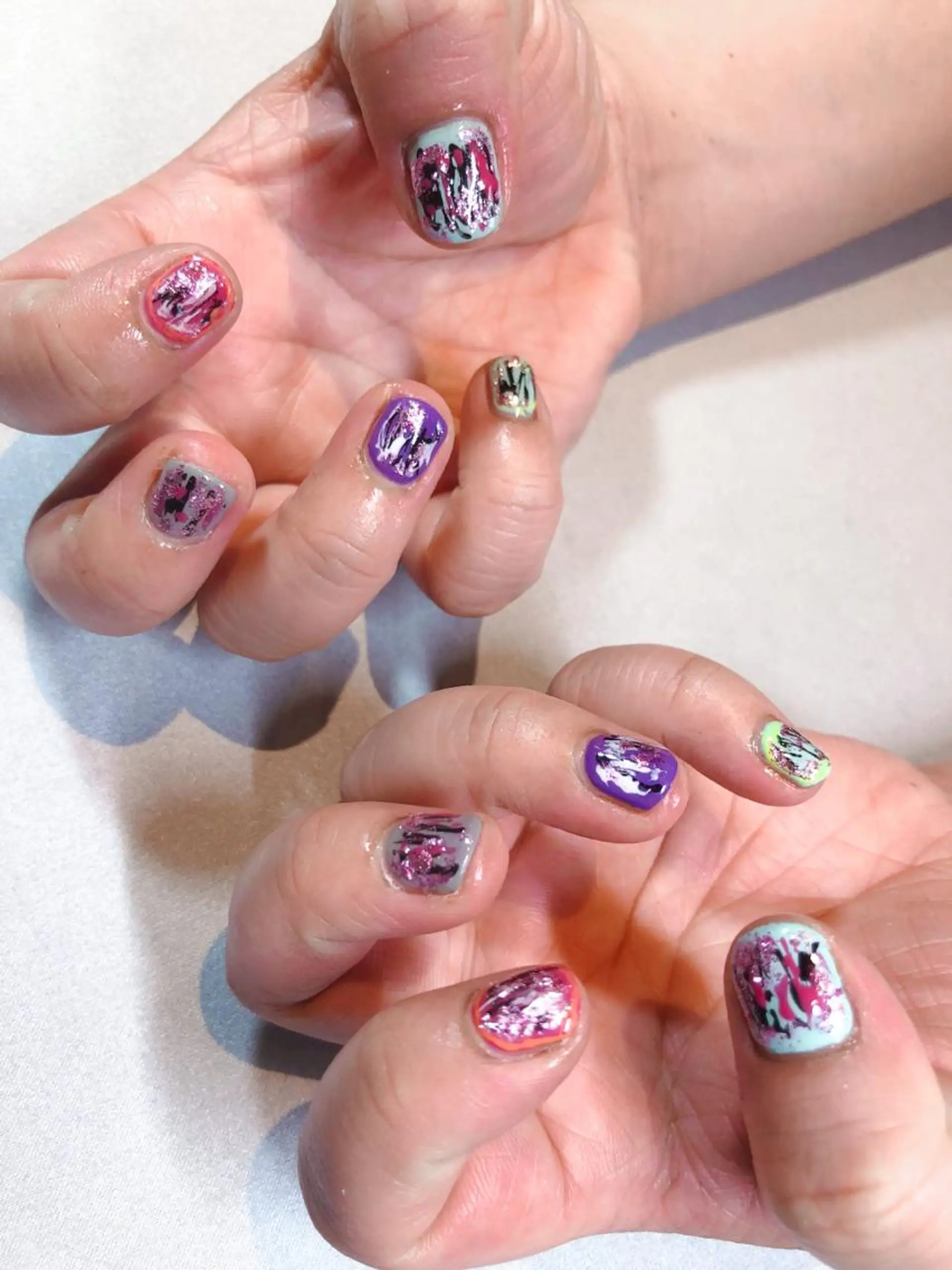 ネイル iiloo aromaworksのネイルデザイン