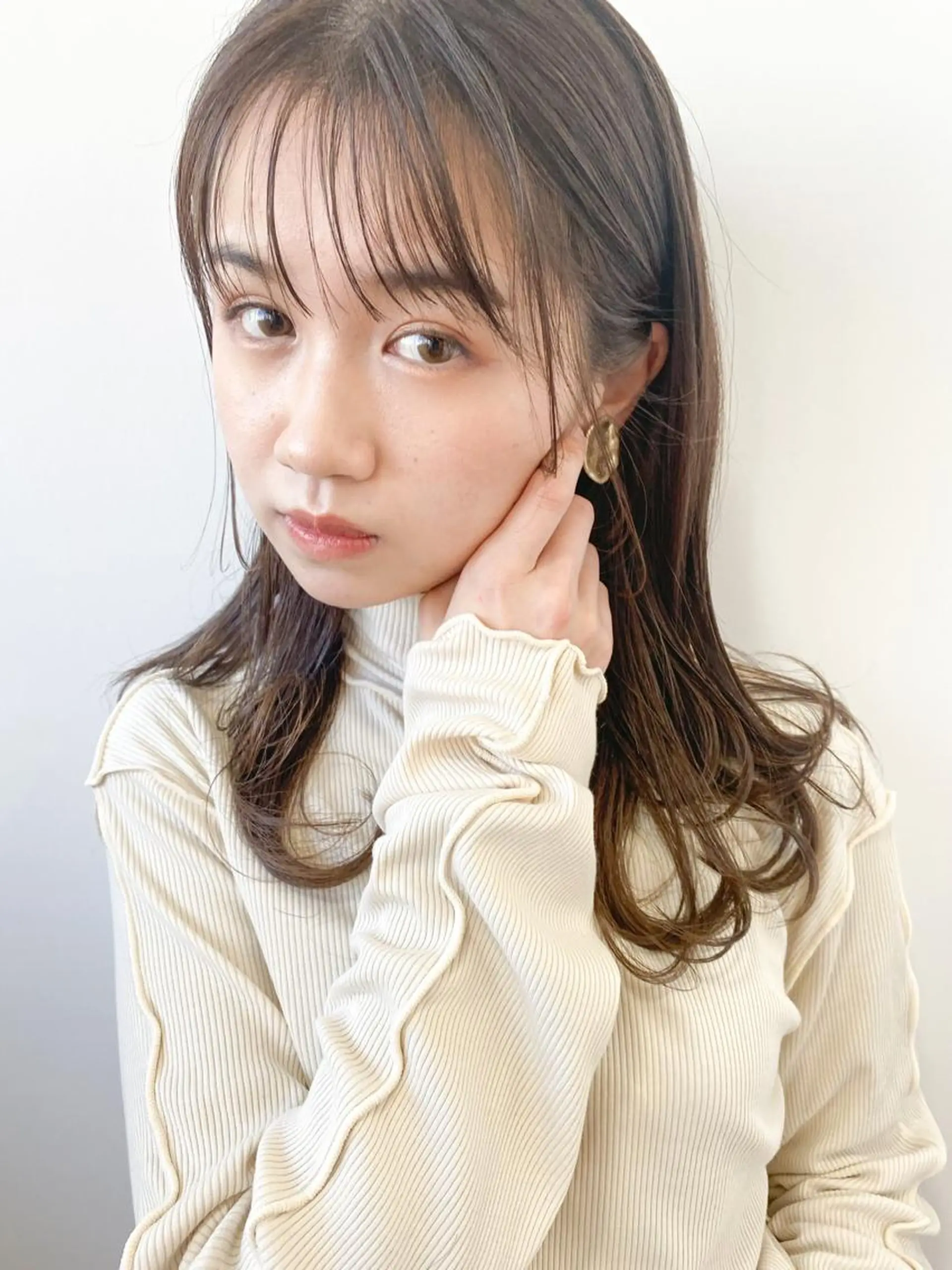 ロング カラー 顔周りカット レイヤーカット シースルーバング ヘアカラー トリートメント fit stand /HIIRAGIのヘアスタイル