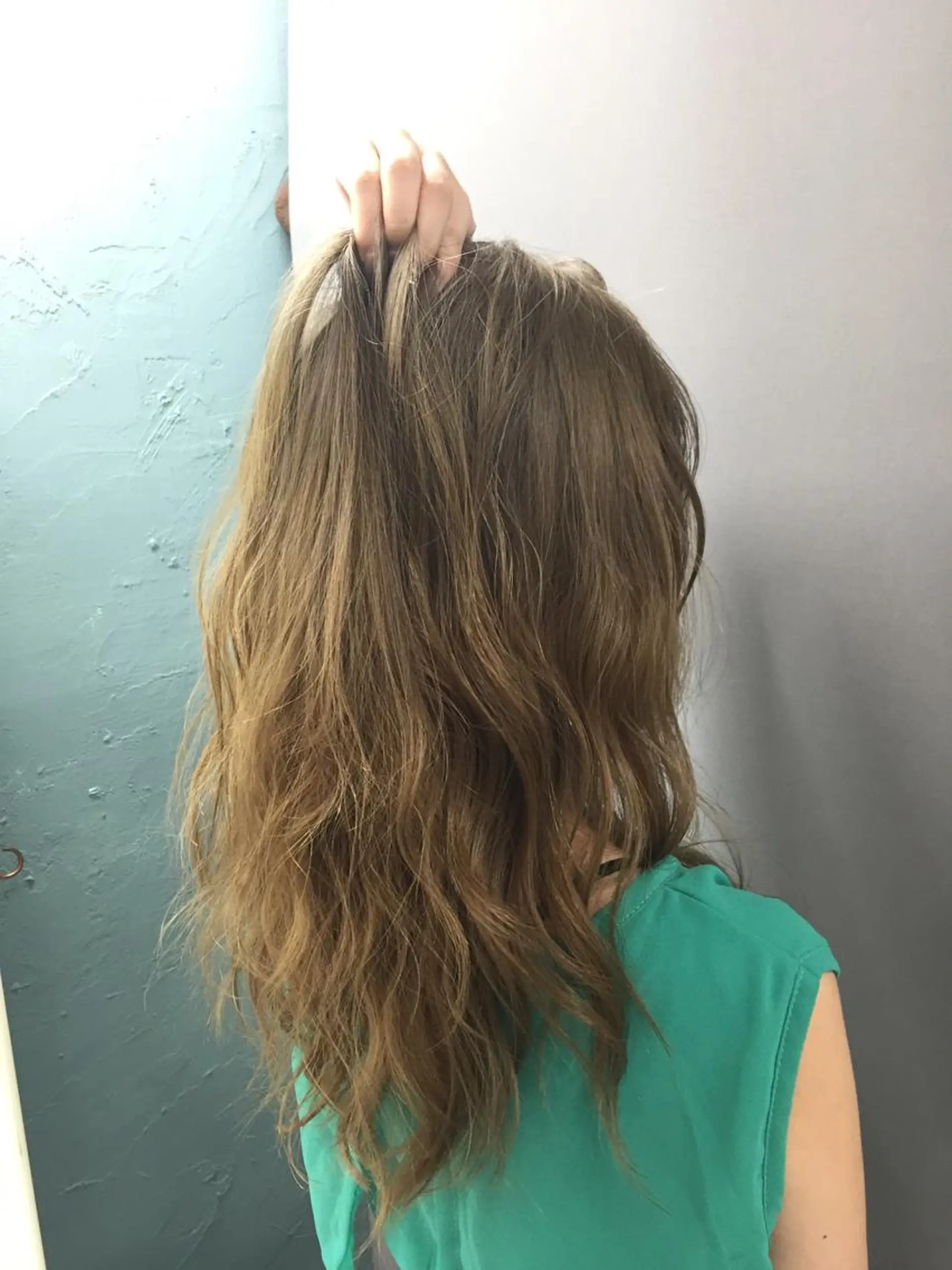 ロング カラー ヘアアレンジ 透明感カラー ダブルカラー 外国人風カラー 枝毛カット＆髪質改善 満足NO.1岡しゃんのヘアスタイル