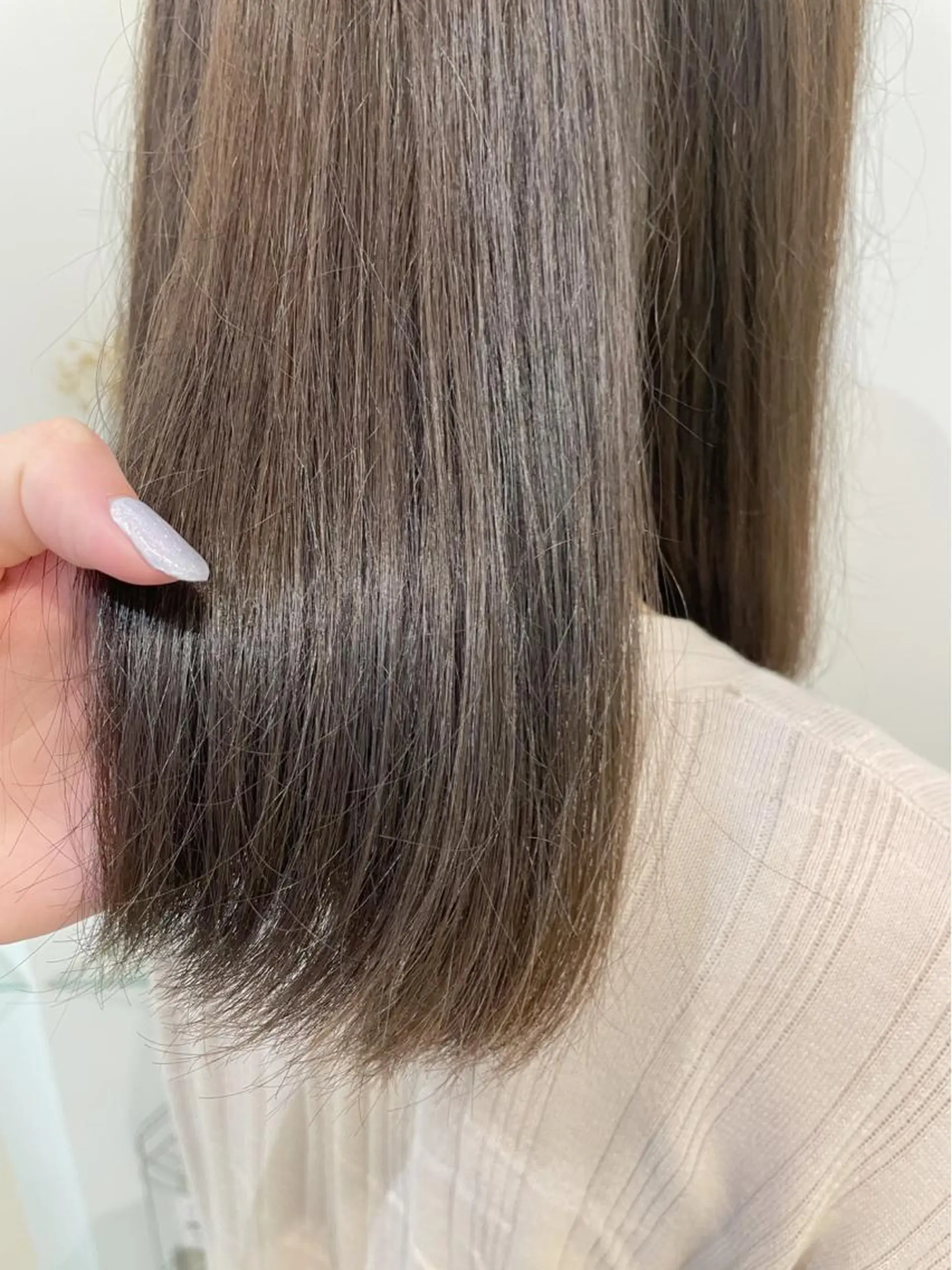 カラー アッシュ ブルーカラー ブルーアッシュ 透明感カラー 髪質改善カラー🤍 エクステ✨君島由実子のヘアスタイル