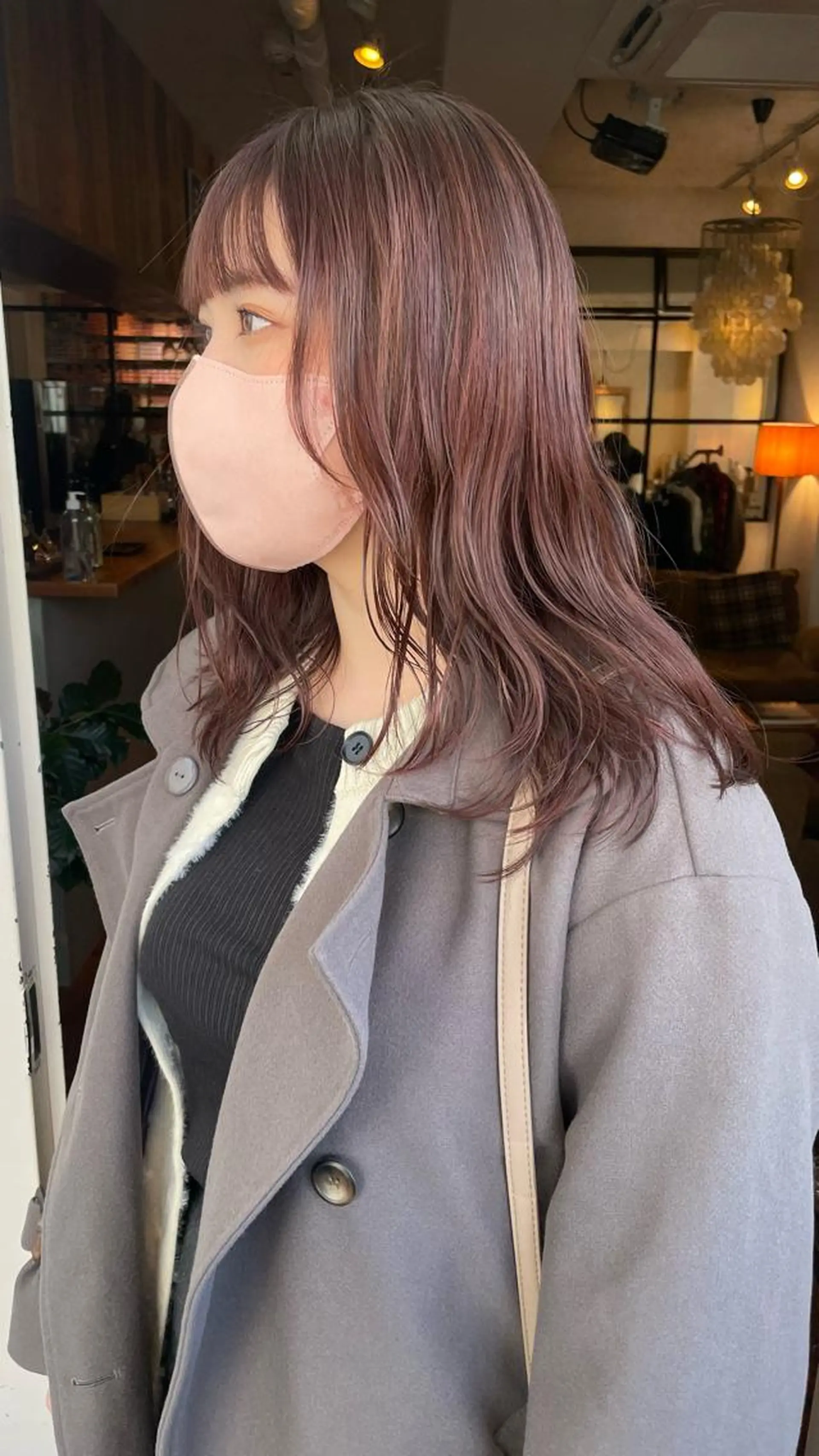 セミロング カラー ブリーチ 透明感カラー ダブルカラー ピンクカラー ヘアカラー ファッションに 溶け込むstyleのヘアスタイル