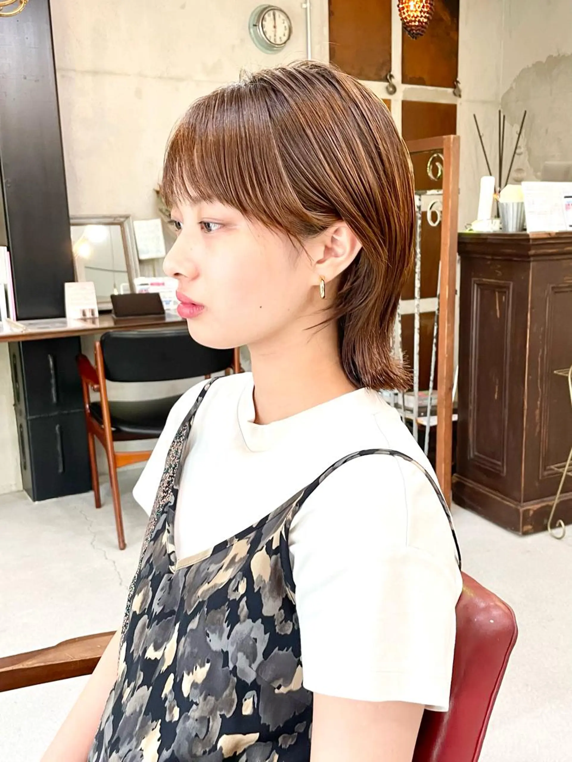 ショート カラー 岡田 恭明のヘアスタイル