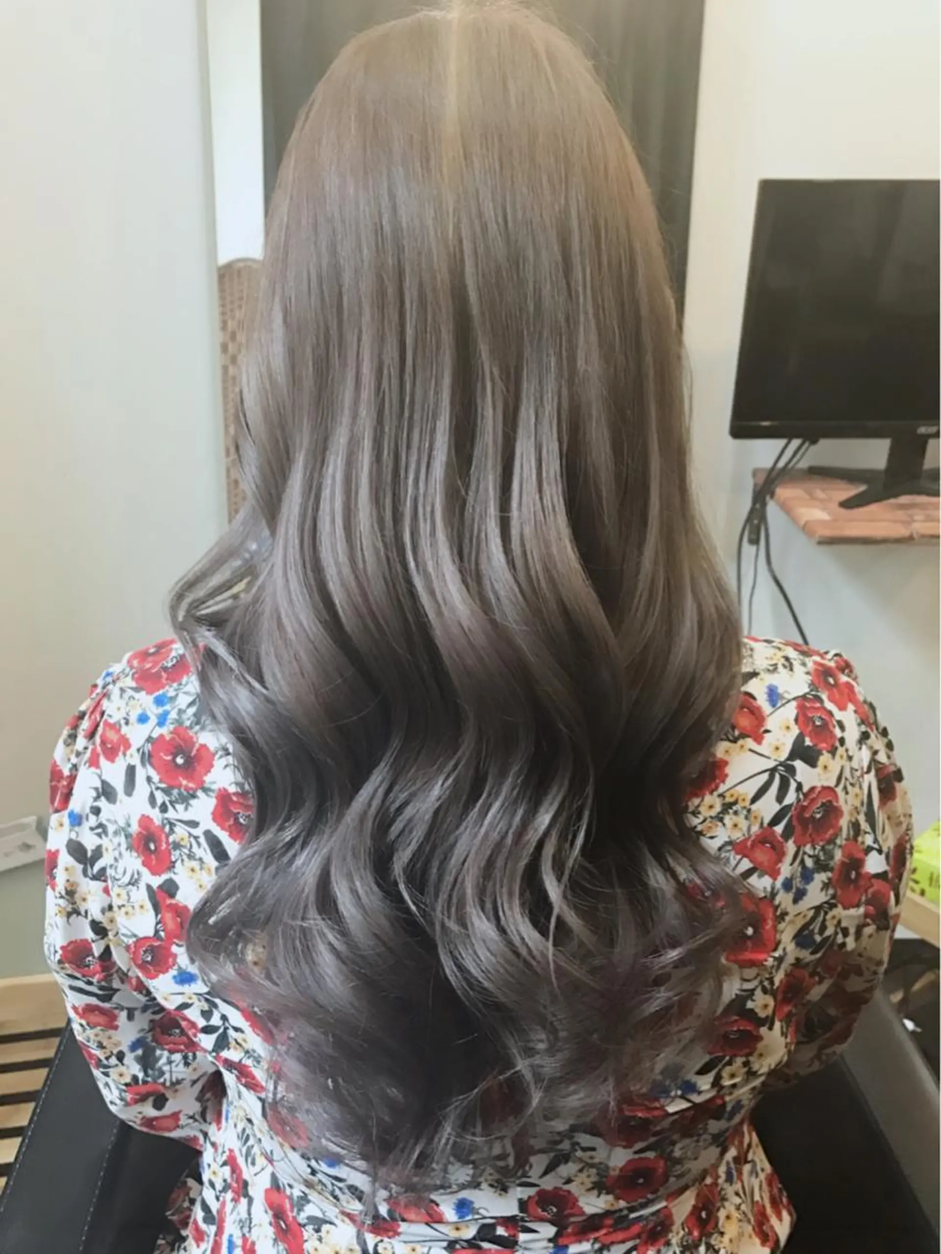 ロング カラー ヘアアレンジ バイオレットカラー BOBシークレット じょうじ⭐️成のヘアスタイル