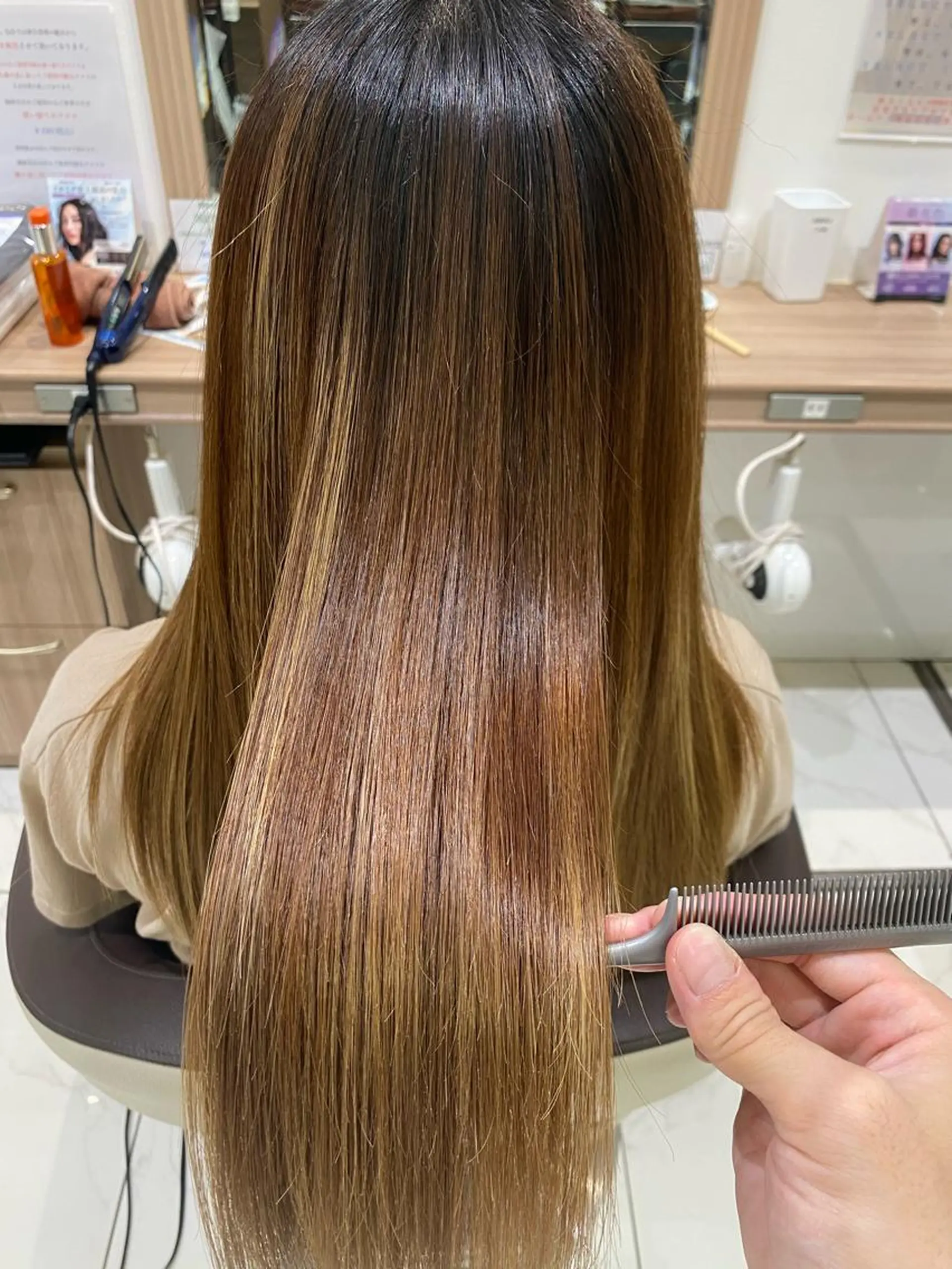 ロング 髪質改善 トリートメント ✨髪質改善が大好評✨ 美容室lic近藤✨のヘアスタイル