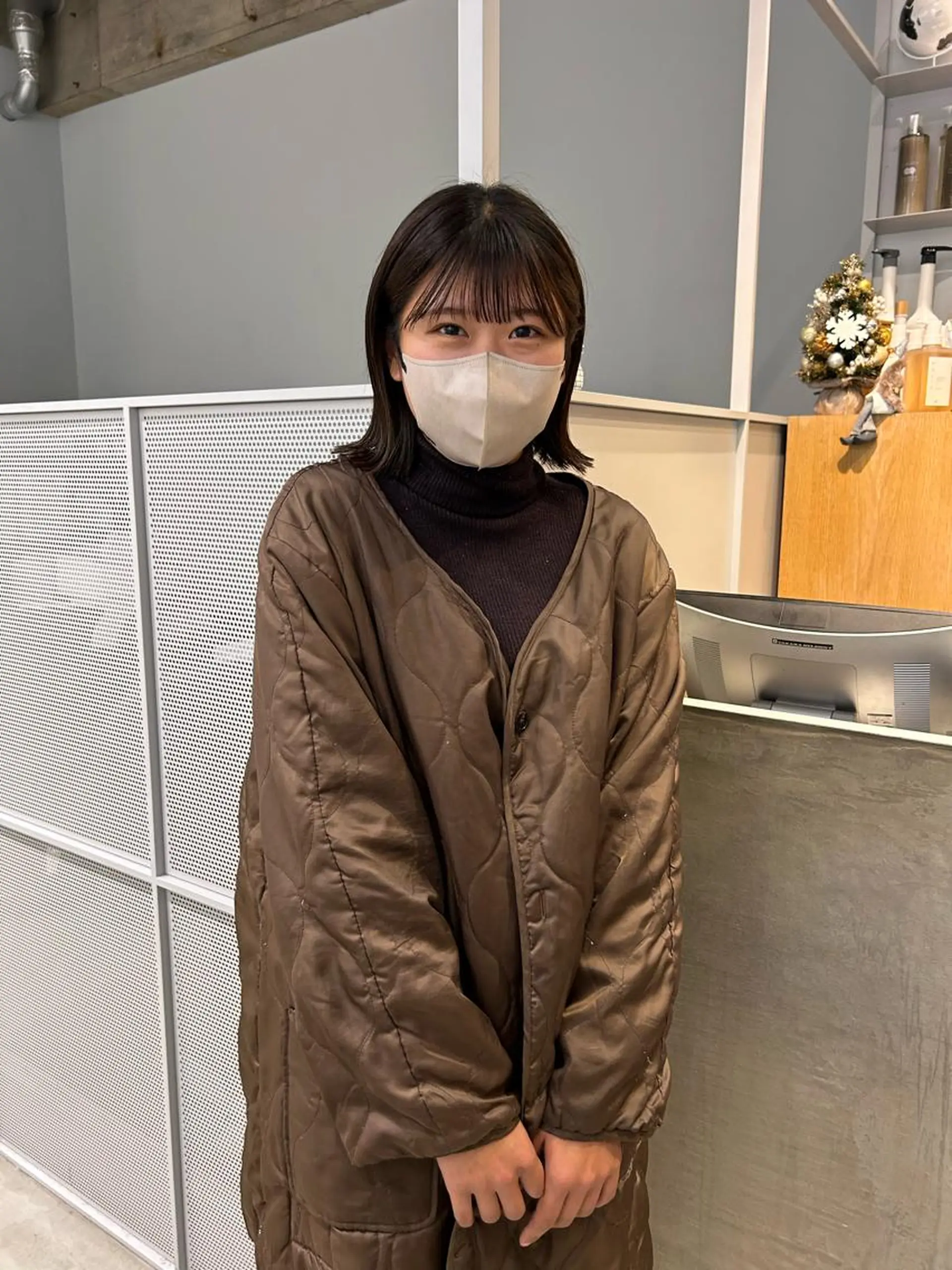 ミディアム 津葉井 麗奈のヘアスタイル