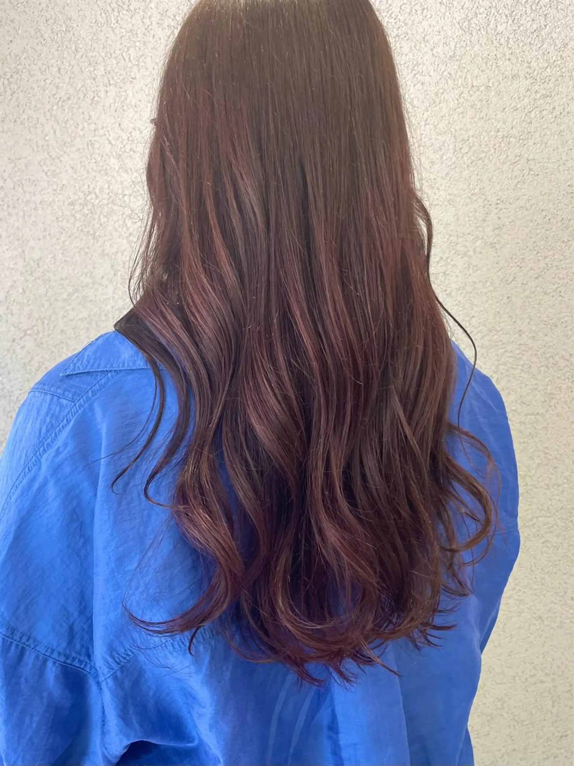 ロング カラー 松下 由恵のヘアスタイル