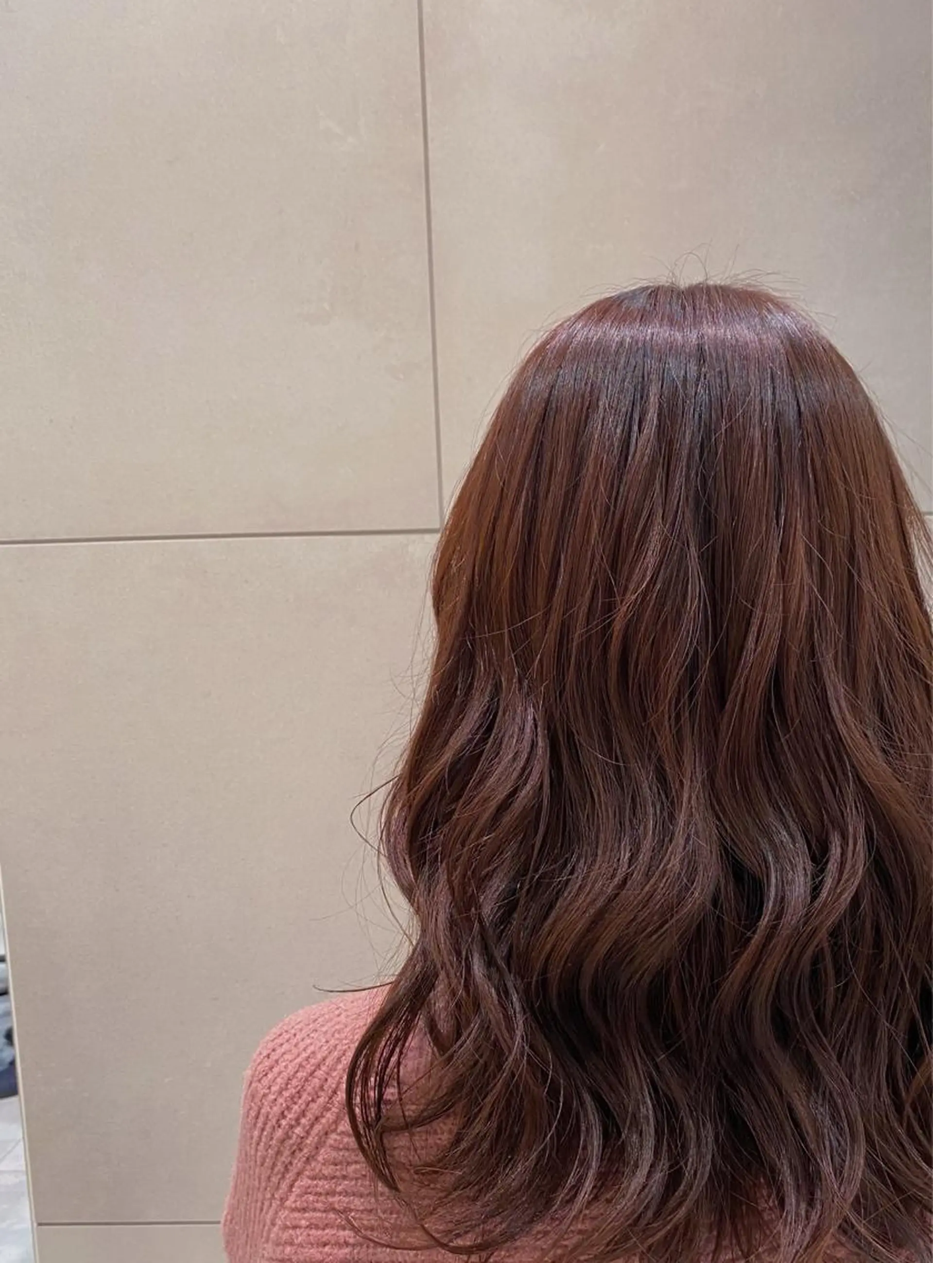 セミロング カラー ブラウンカラー 透明感カラー 天羅のヘアスタイル