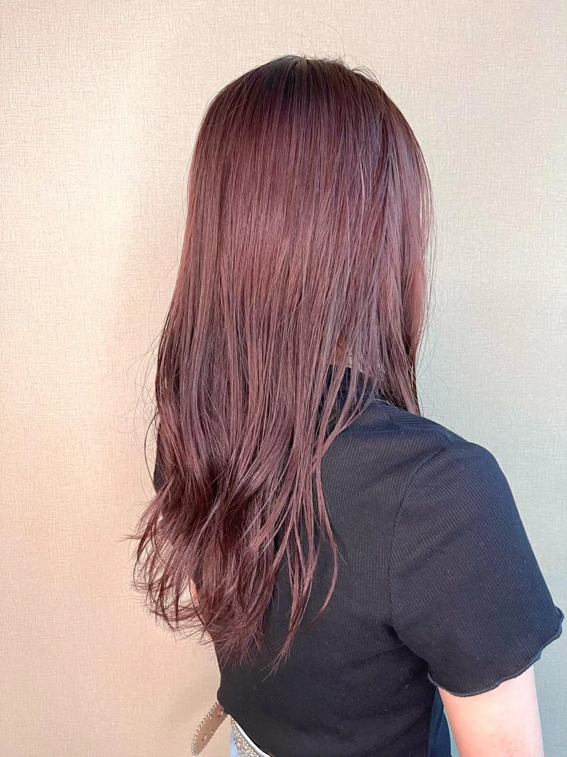 ロング カラー 切りっぱなしボブ/ 蒲生四丁目/伊藤瑠唯のヘアスタイル