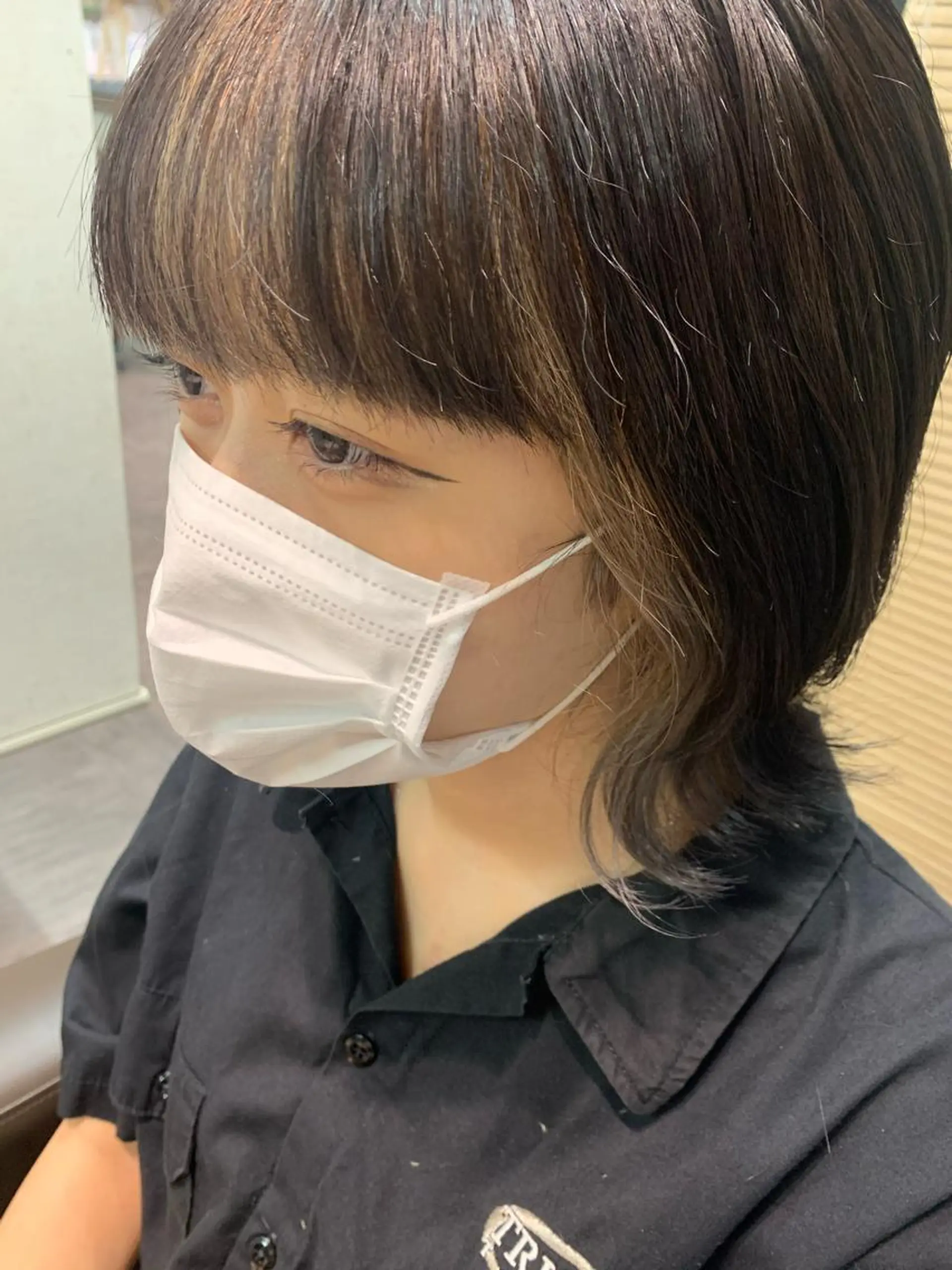 ショート カラー ヘアアレンジ サナ🌱 切りっぱなしボブのヘアスタイル