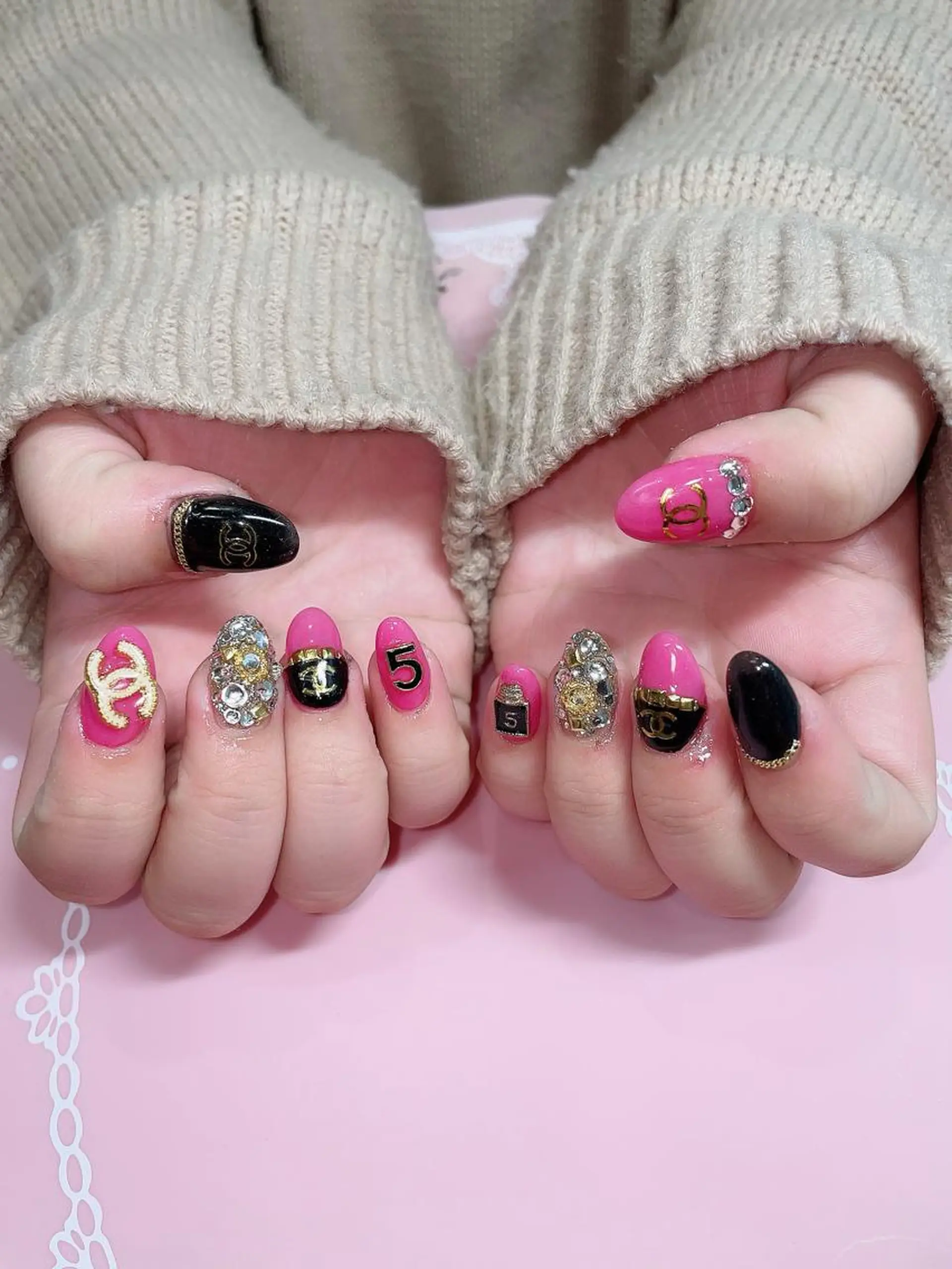 ショート ネイル アートネイル ストーンネイル ハンドネイル 《LB》ラブリエ Nail&eyeのマツエク・マツパデザイン