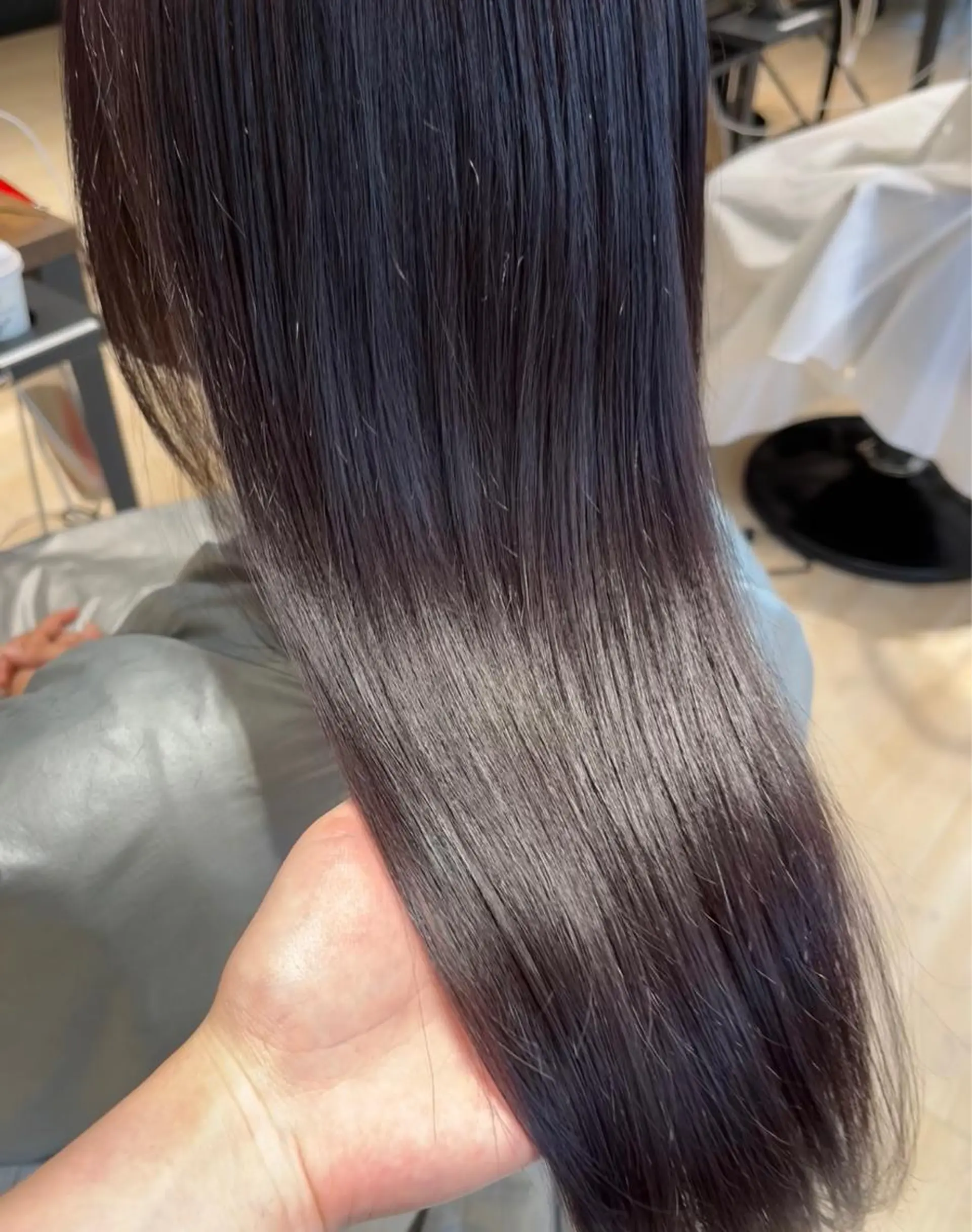 ロング カラー 佐藤 悠衣/透明感 カラー/似合わせ前髪のヘアスタイル