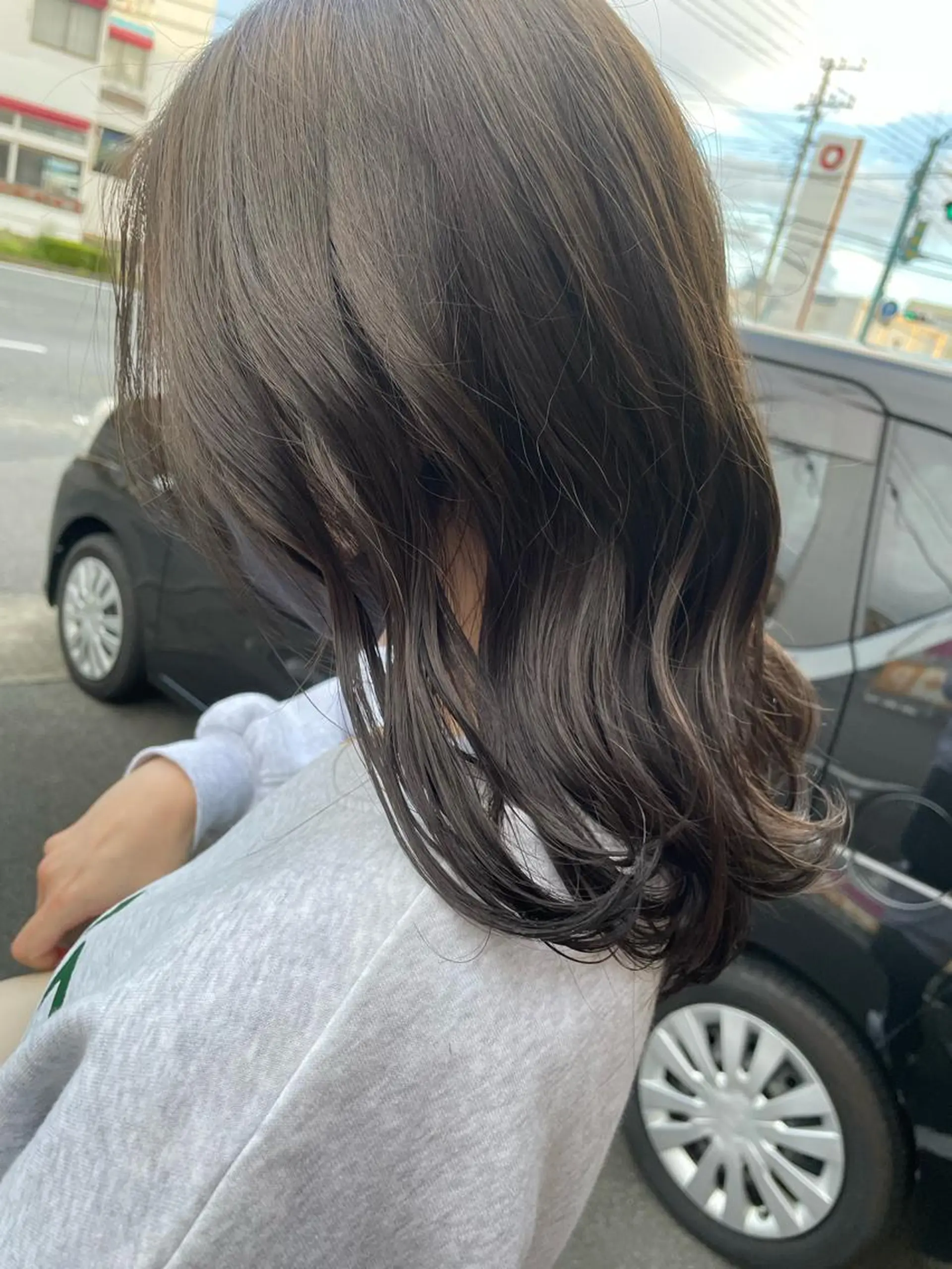 セミロング カラー ヘアアレンジ ブリーチ 透明感カラー ダブルカラー インナーカラー ブリーチなしカラー classic kawasaki所属・川崎のカラー職人🥣 kentaのヘアスタイル