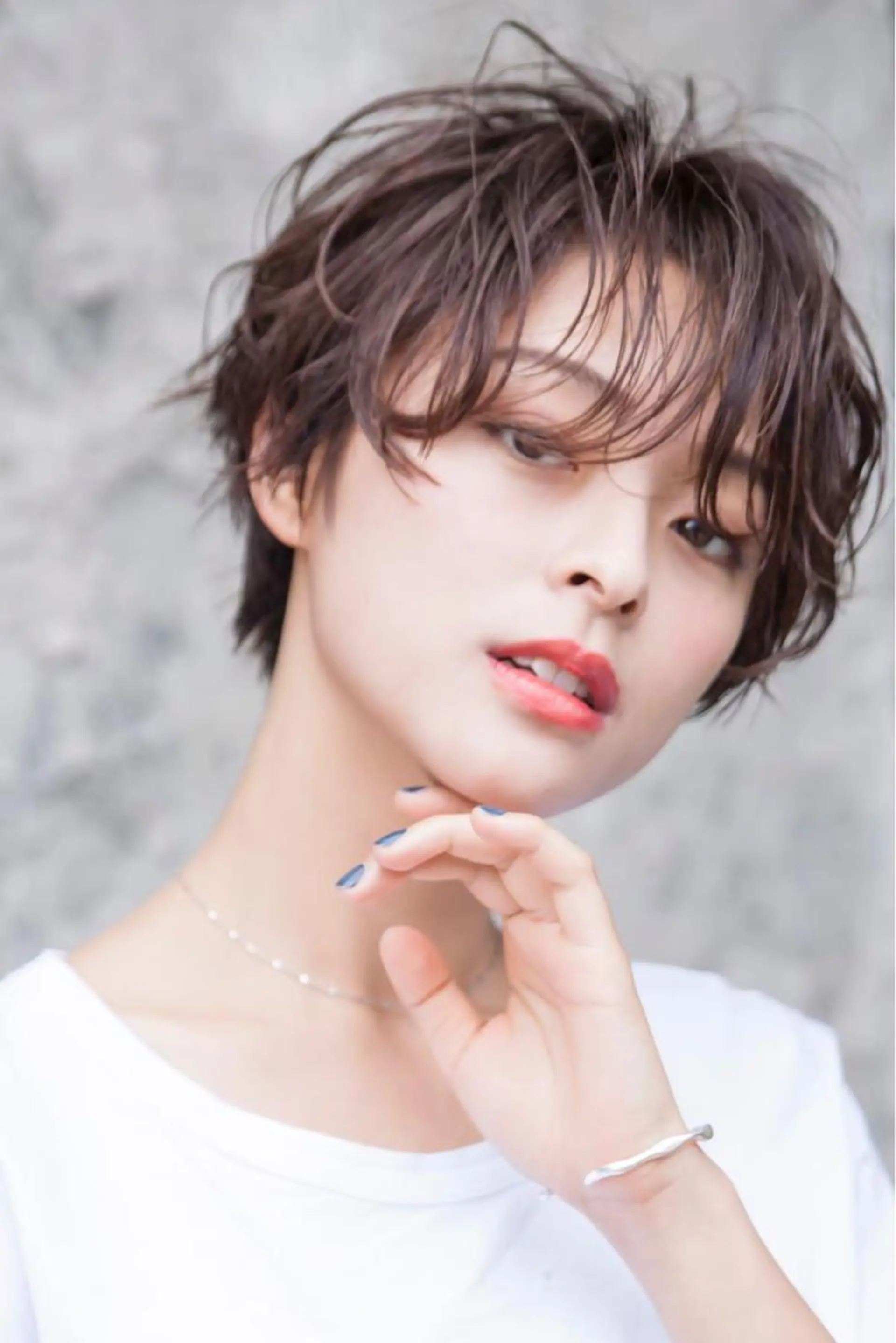 ミディアム カット ヘアカラー トリートメント ヘアセット IVE所属・ブリーチなし🤍 渋谷／原島杏奈のヘアスタイル