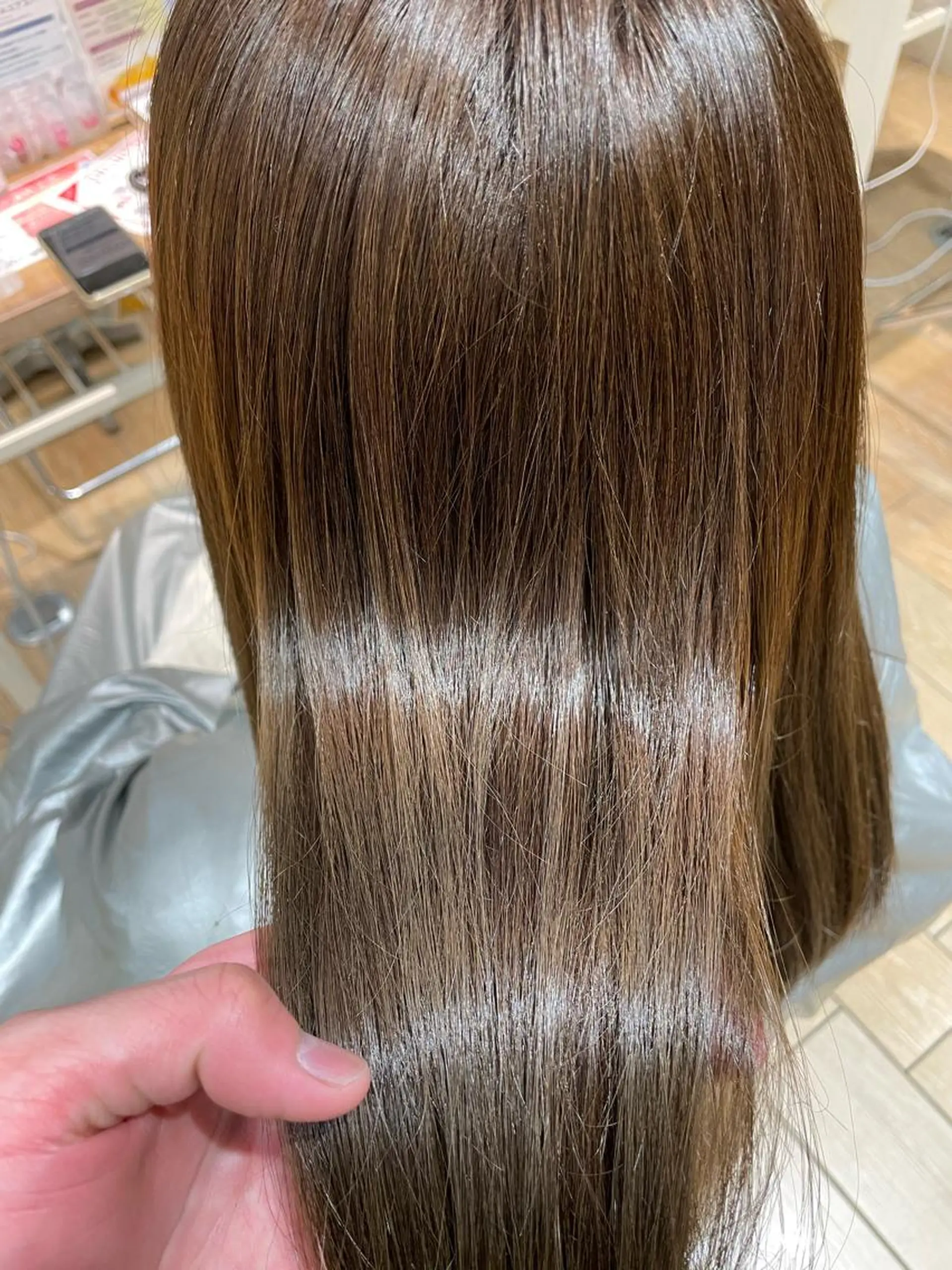 ミディアム カラー afloatkobe所属・美髪/髪質改善 川口凌弥のヘアスタイル