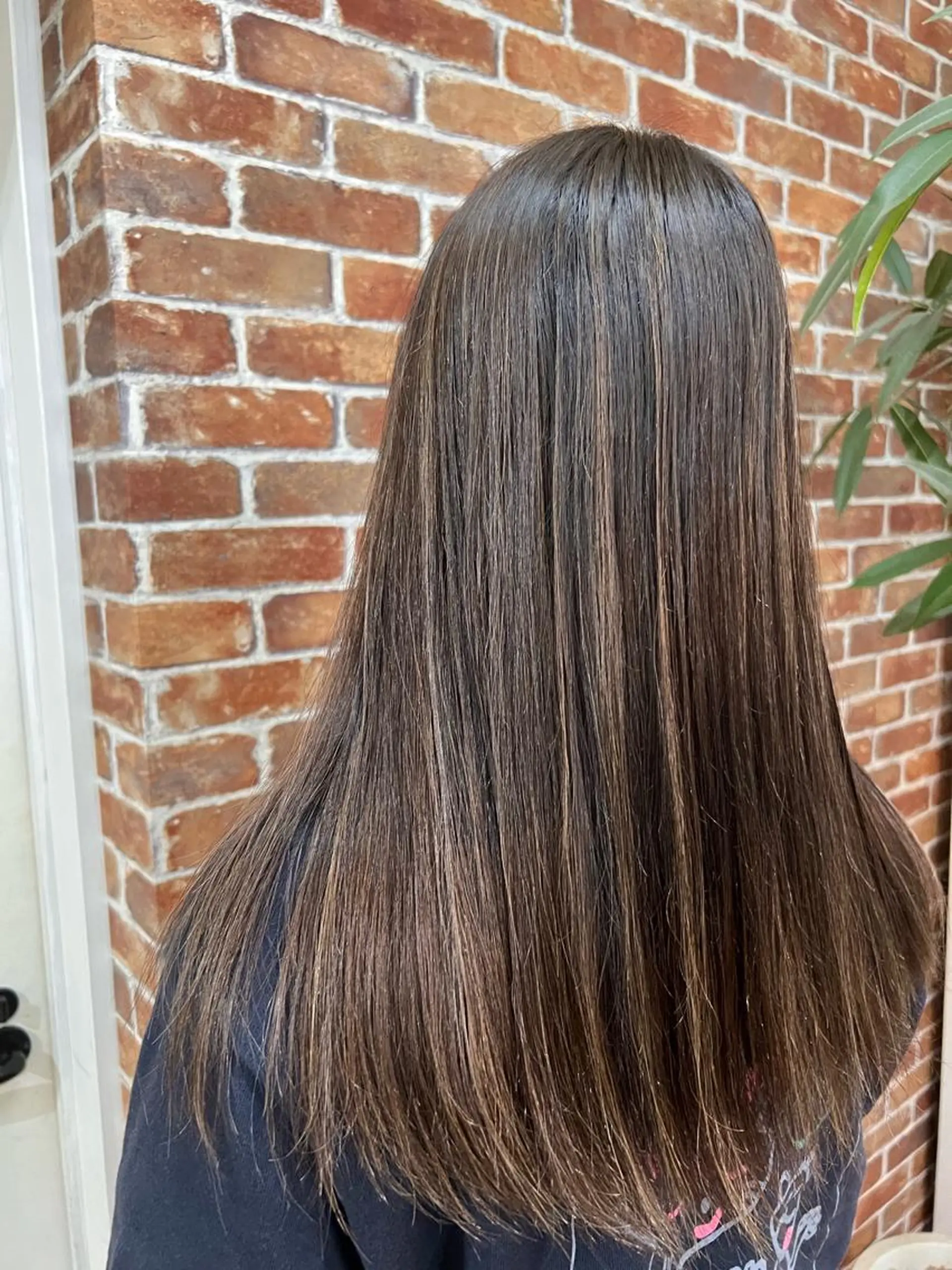 セミロング カラー ハイライトカラー ハイライト 笹江 瑞穂のヘアスタイル