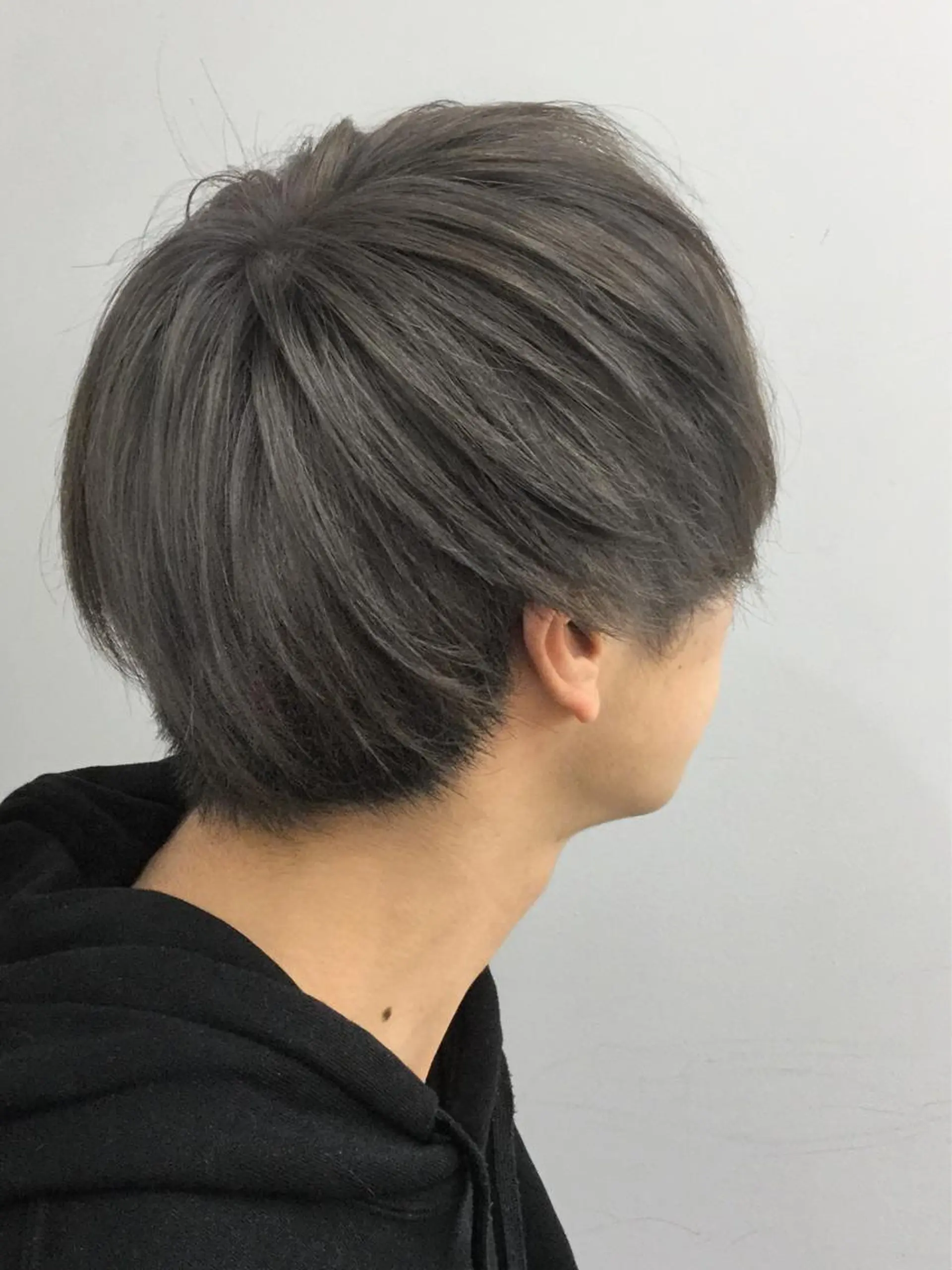 カラー メンズ 艶髪サラサラカラー 🌈前原健吾のヘアスタイル