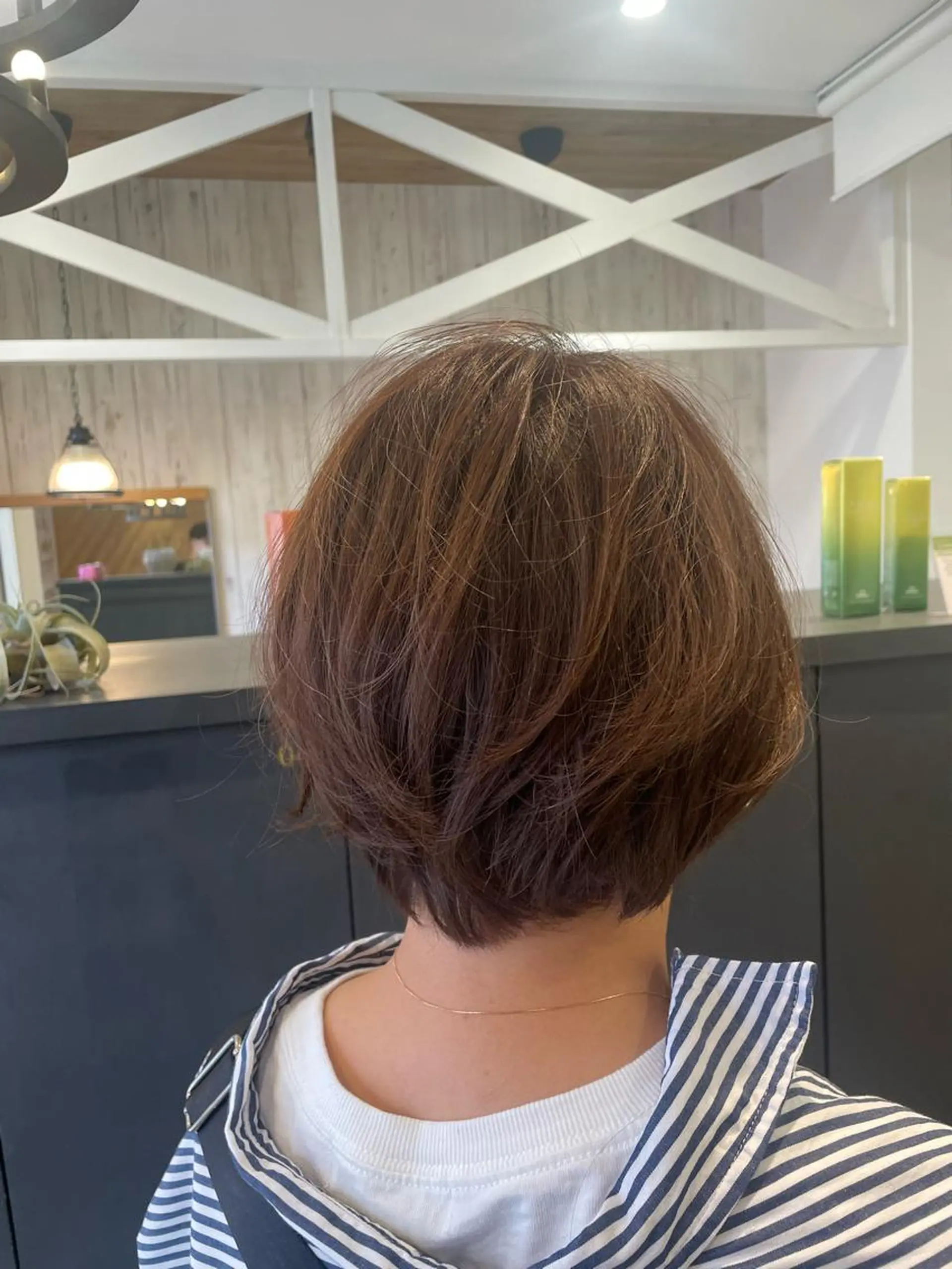 ショート カラー 鈴村 大介のヘアスタイル