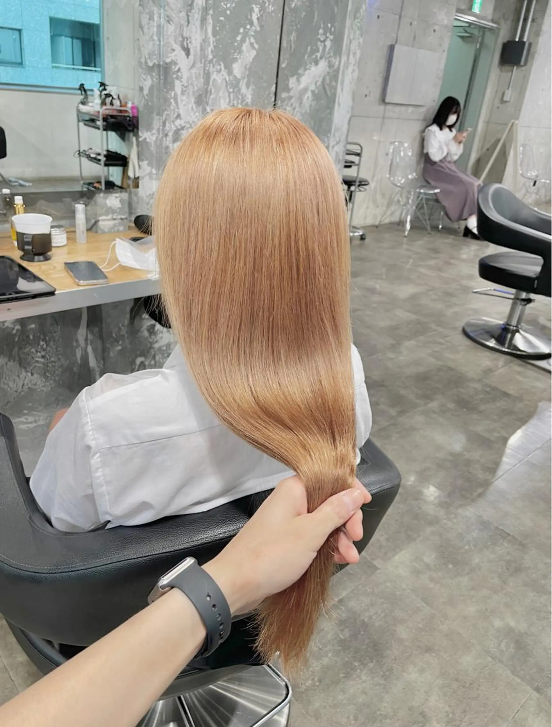 ロング カラー ヘアカラー トリートメント ヘッドスパ ヘアセット ベージュカラー💖 やすひろのヘアスタイル