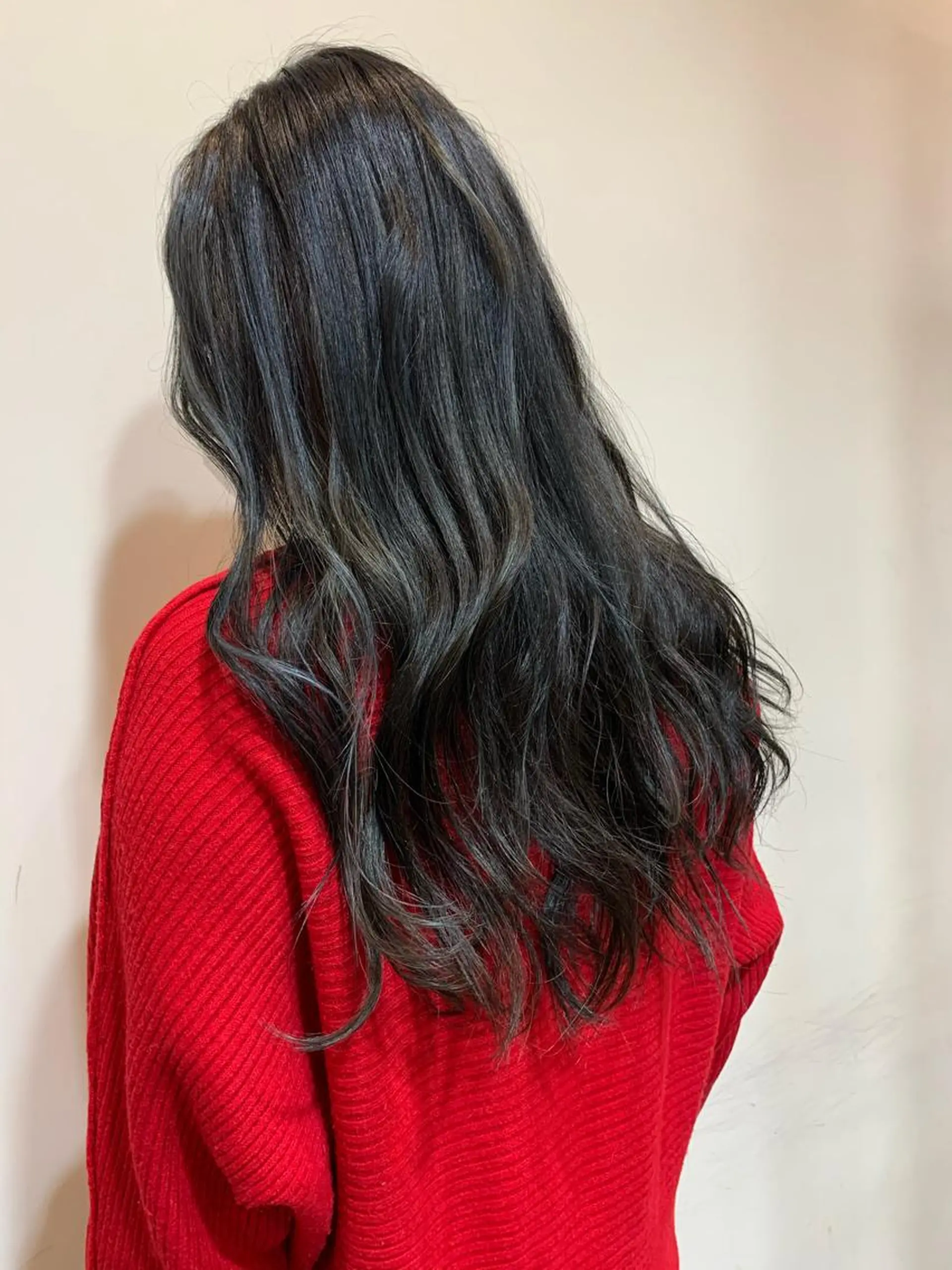 ロング カラー アッシュ ハイライトカラー ハイライト 💫レイヤーカット✨ 透明感カラー工藤雄大のヘアスタイル