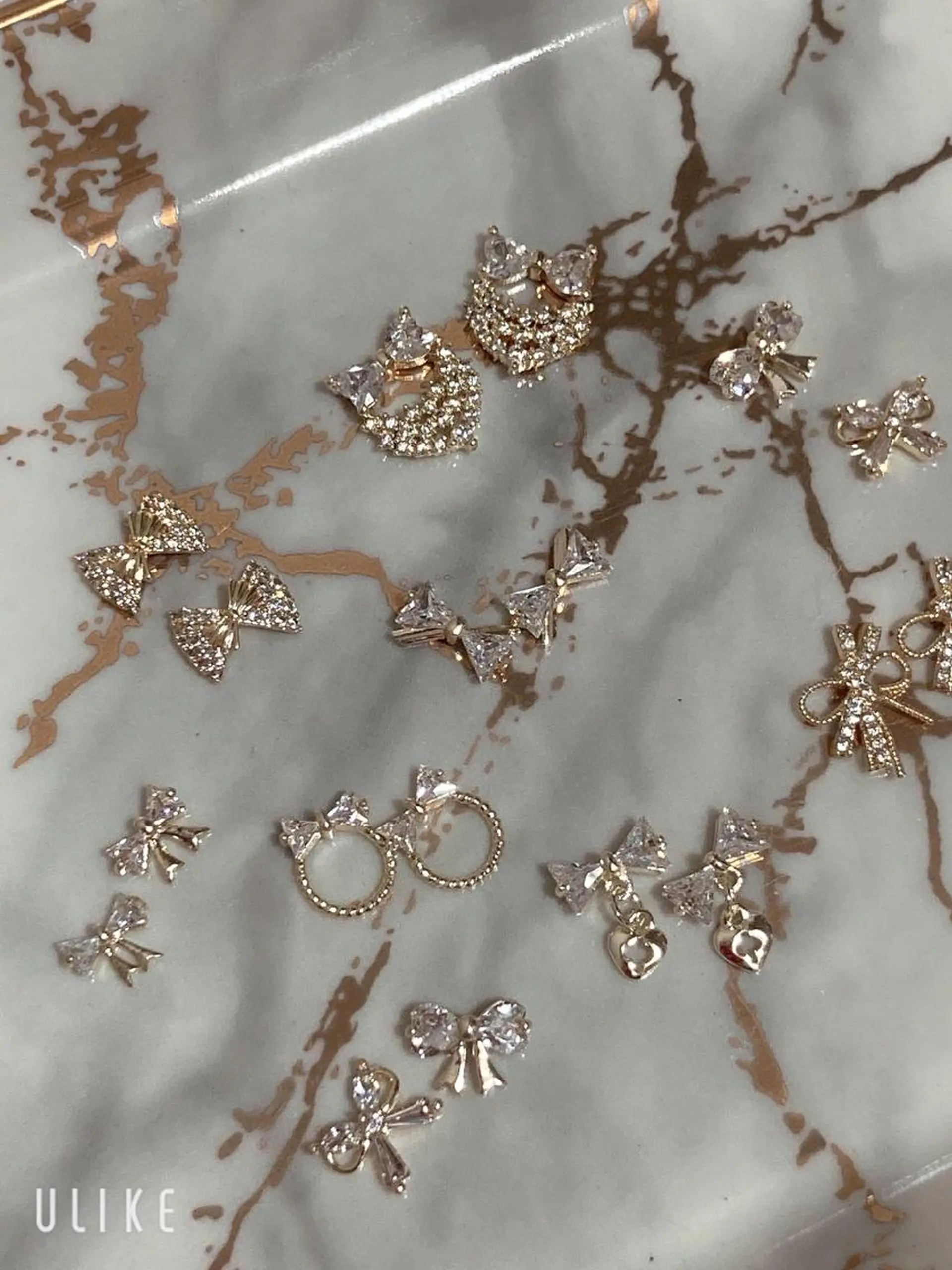 ネイル リボン ネイルケアサロン Campanulaのネイルデザイン