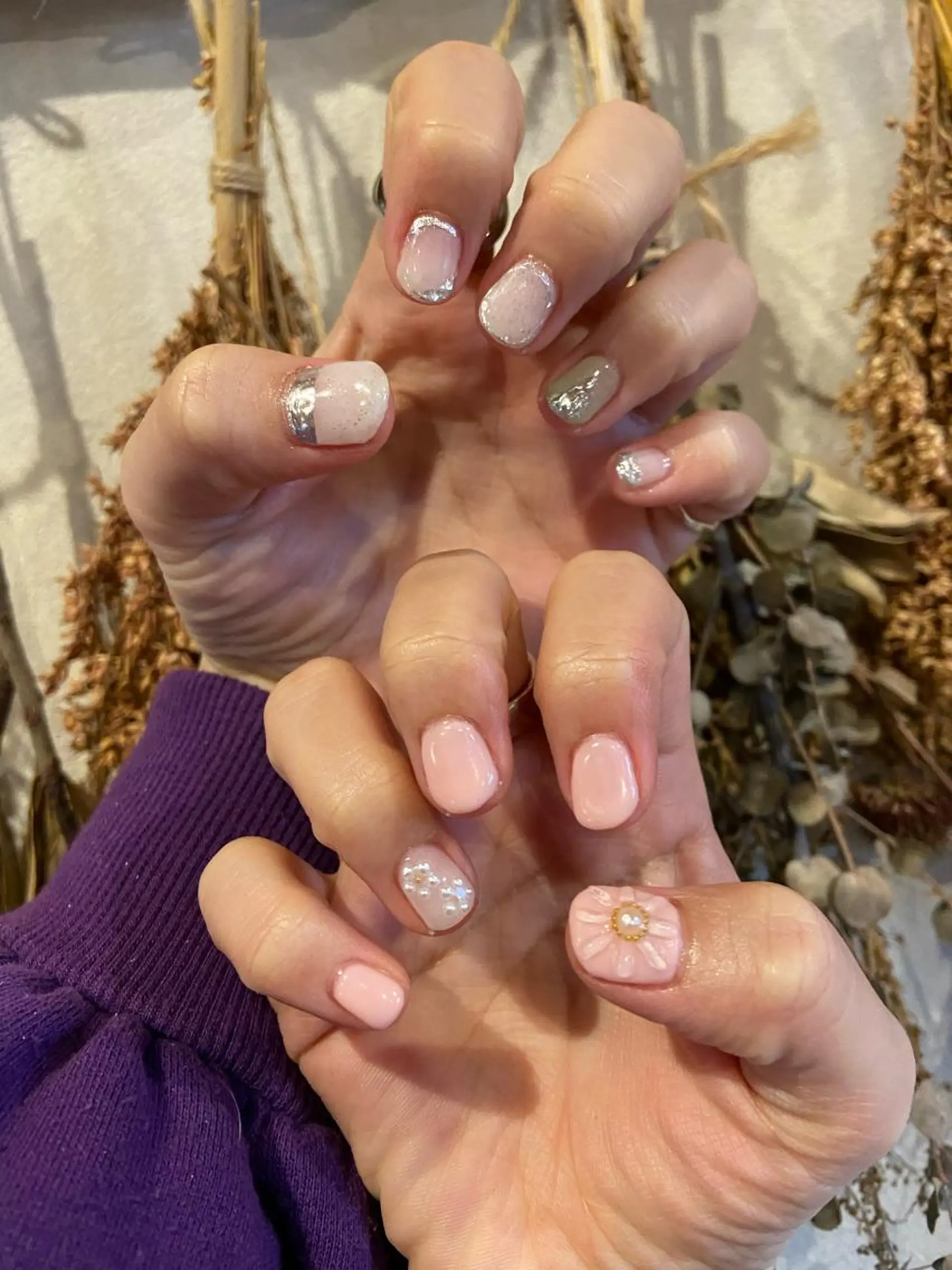 ネイル アートネイル ミラーネイル ニュアンスネイル ショートネイル 春ネイル . unffのネイルデザイン