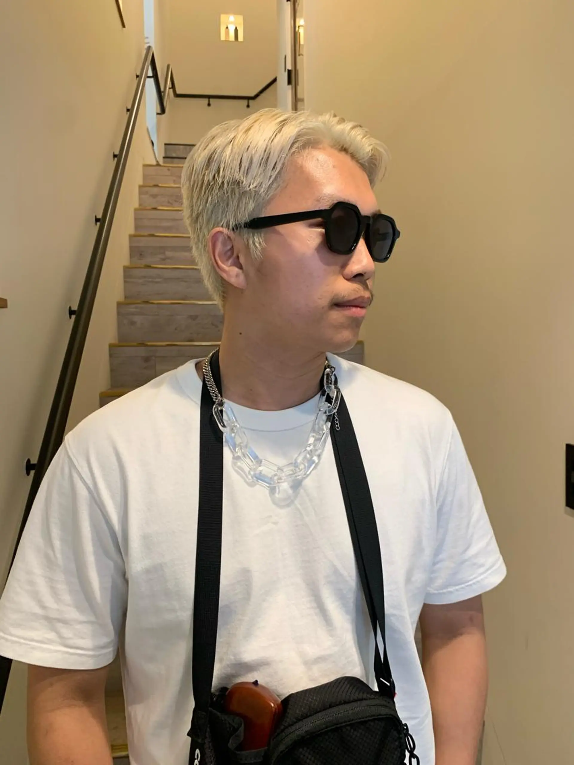 ショート カラー メンズ メンズハイトーン ハイトーンカラー ヘアカラー 落合希 Olivebeigeのヘアスタイル