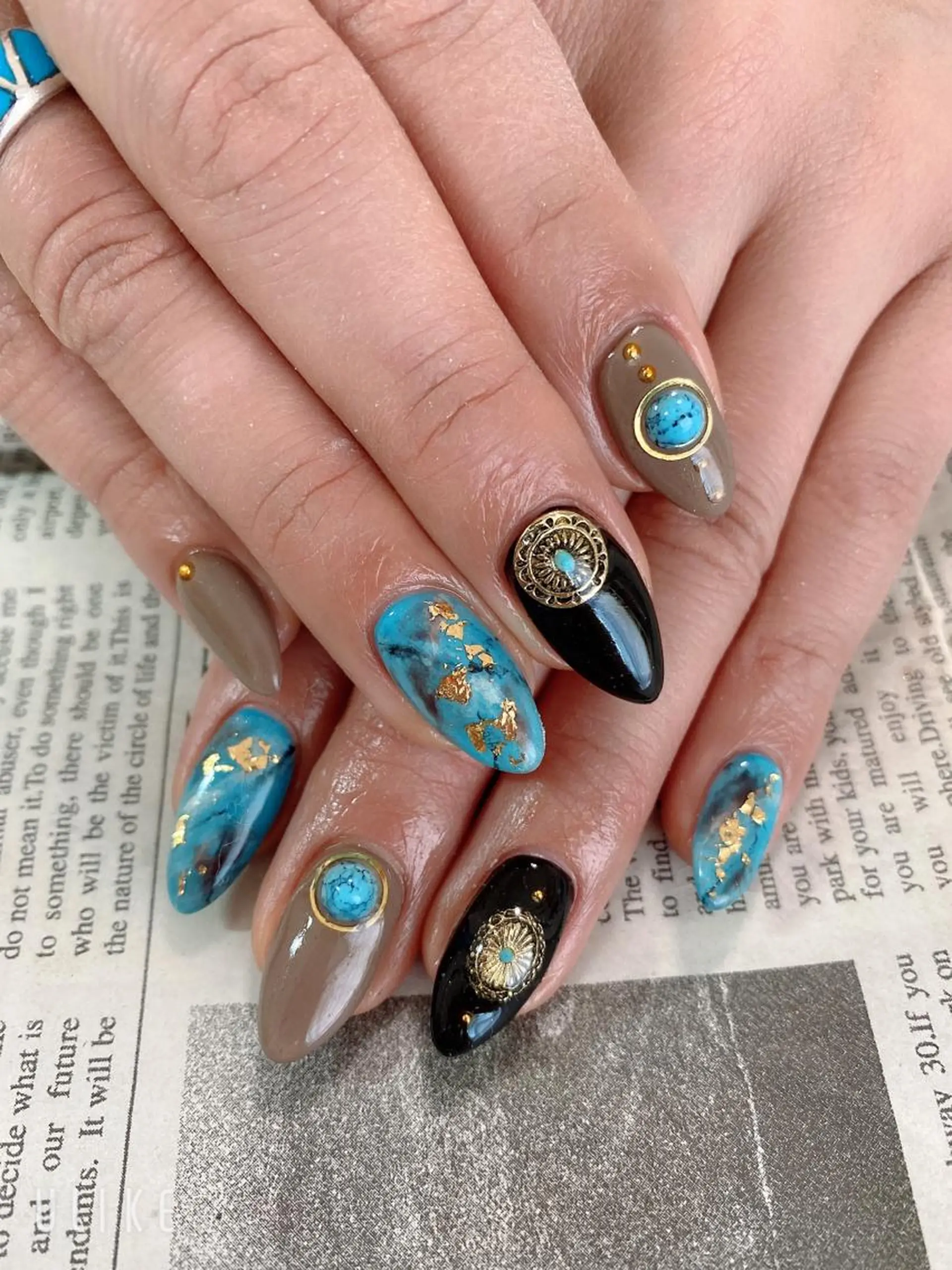 ネイル ハンドネイル ハンドケア 森山 舞のネイルデザイン