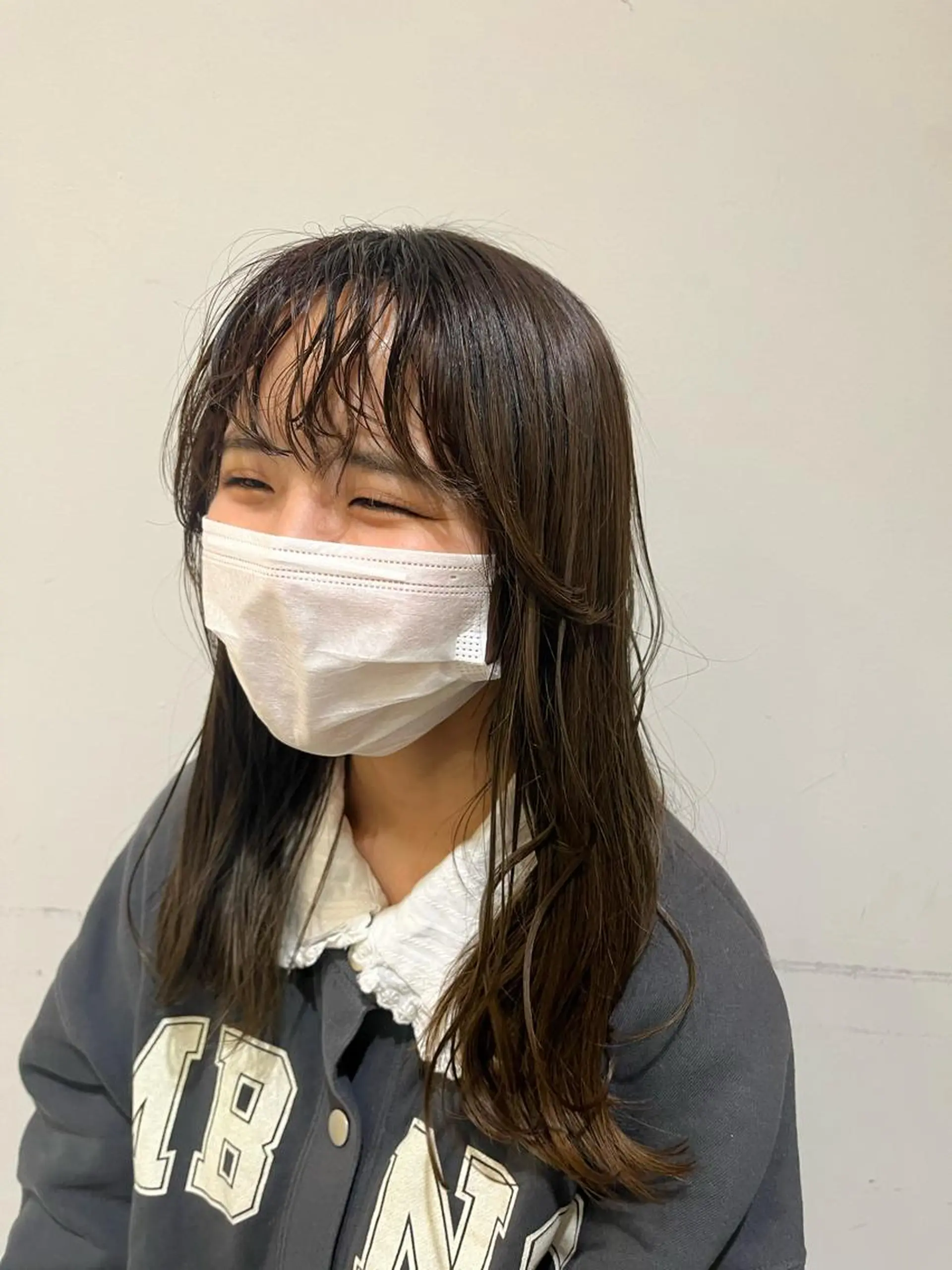 ロング 西崎 満里奈のヘアスタイル