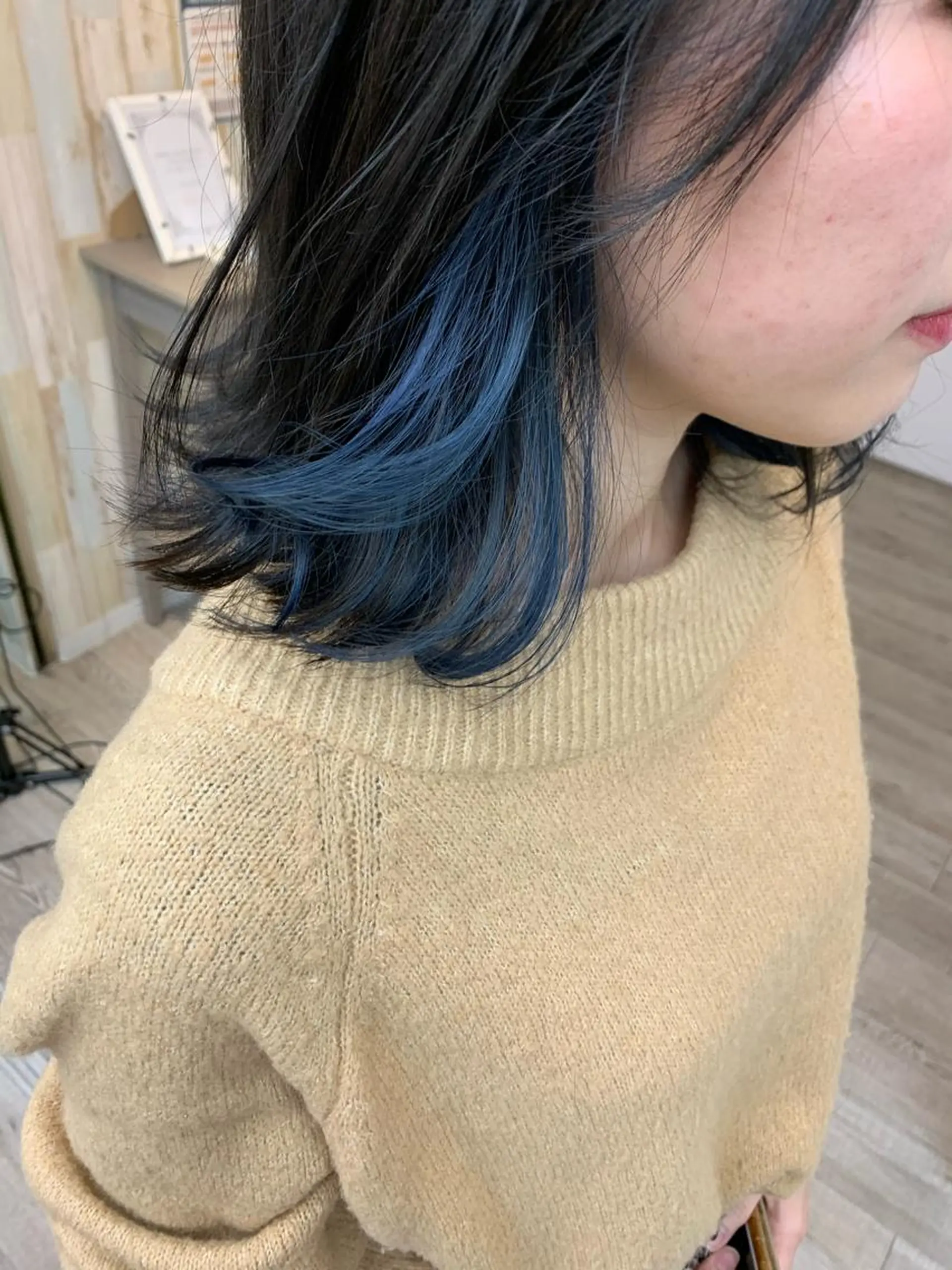 ミディアム カラー ブルーカラー インナーカラー ネイビーカラー 髪質改善×大人可愛い 艶髪🫧ダイトのヘアスタイル