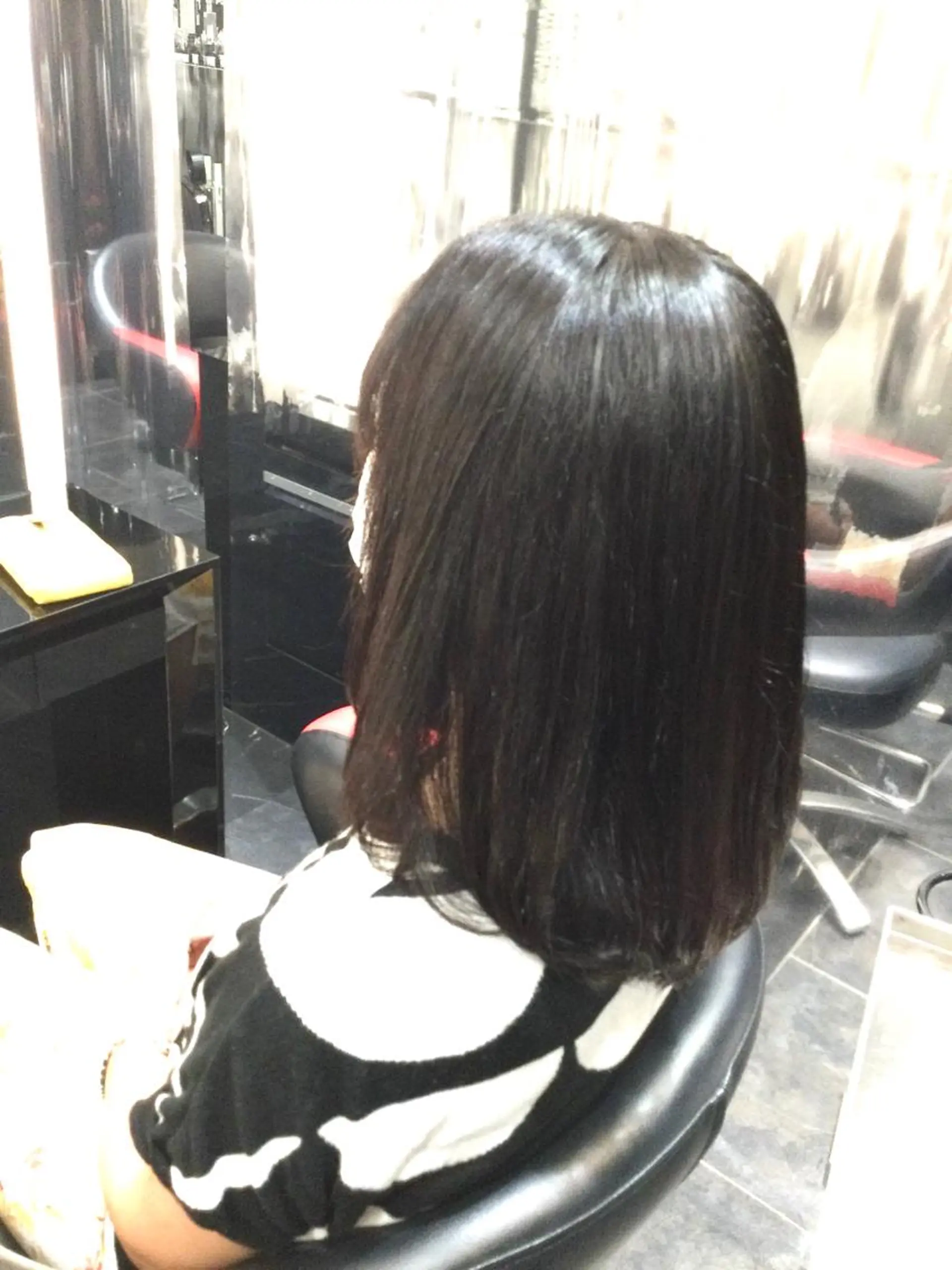 ミディアム カラー Annon プライベートサロンのヘアスタイル