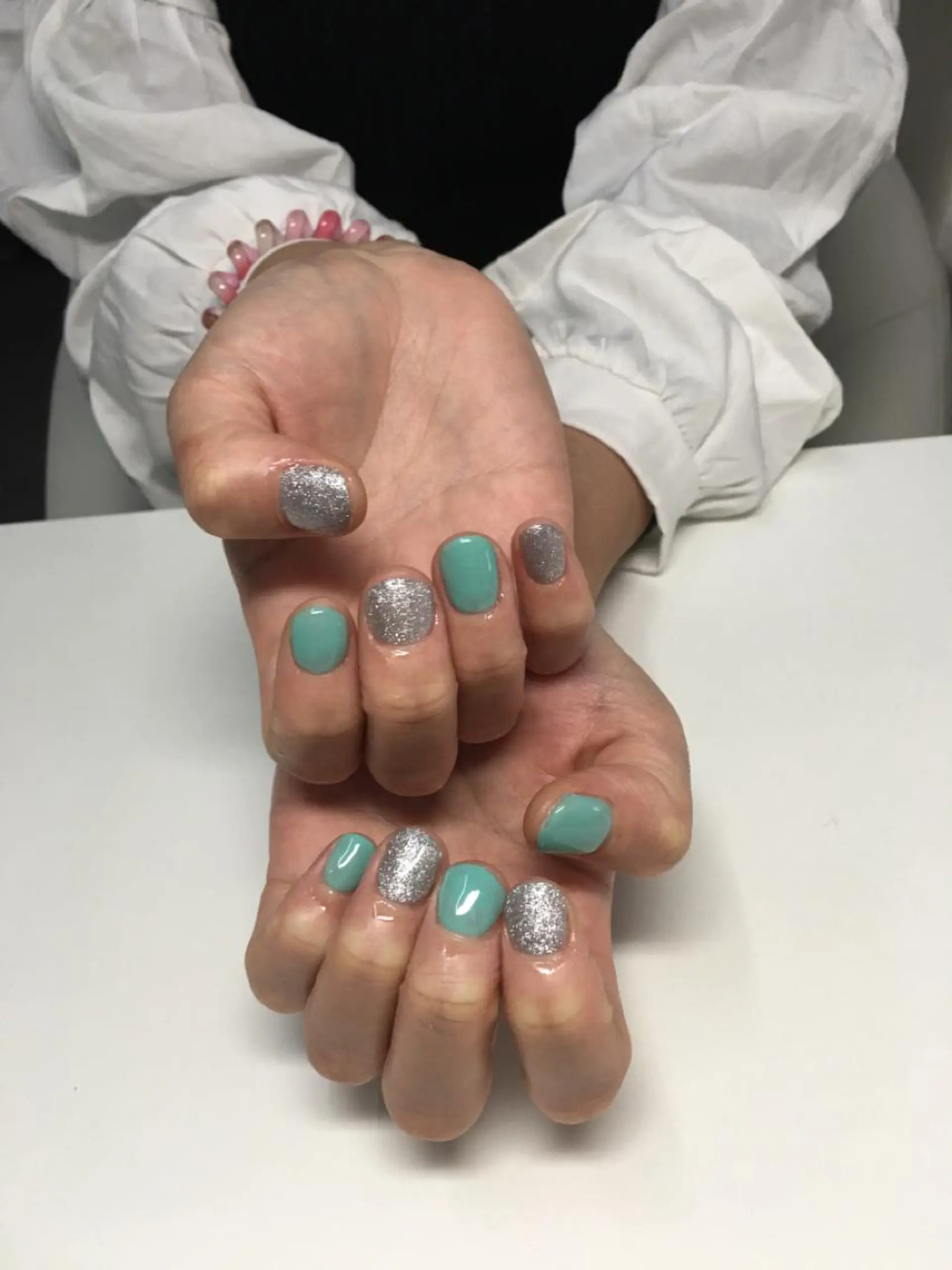 ネイル gratify 本店所属・ROSALIE Sakiのネイルデザイン