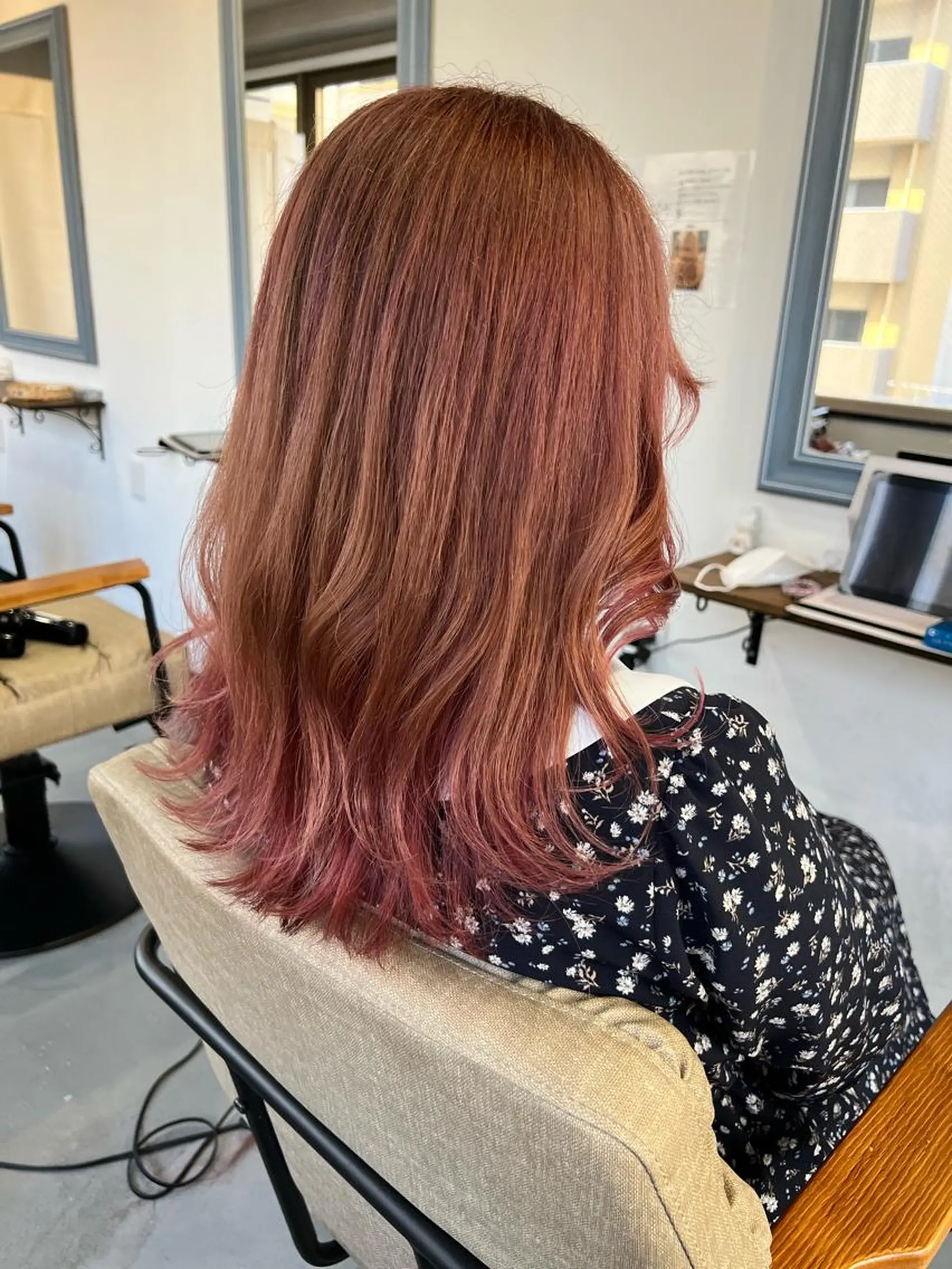 ミディアム カラー 目を惹く艶髪/髪質 改善カラー🤎ぐっちのヘアスタイル