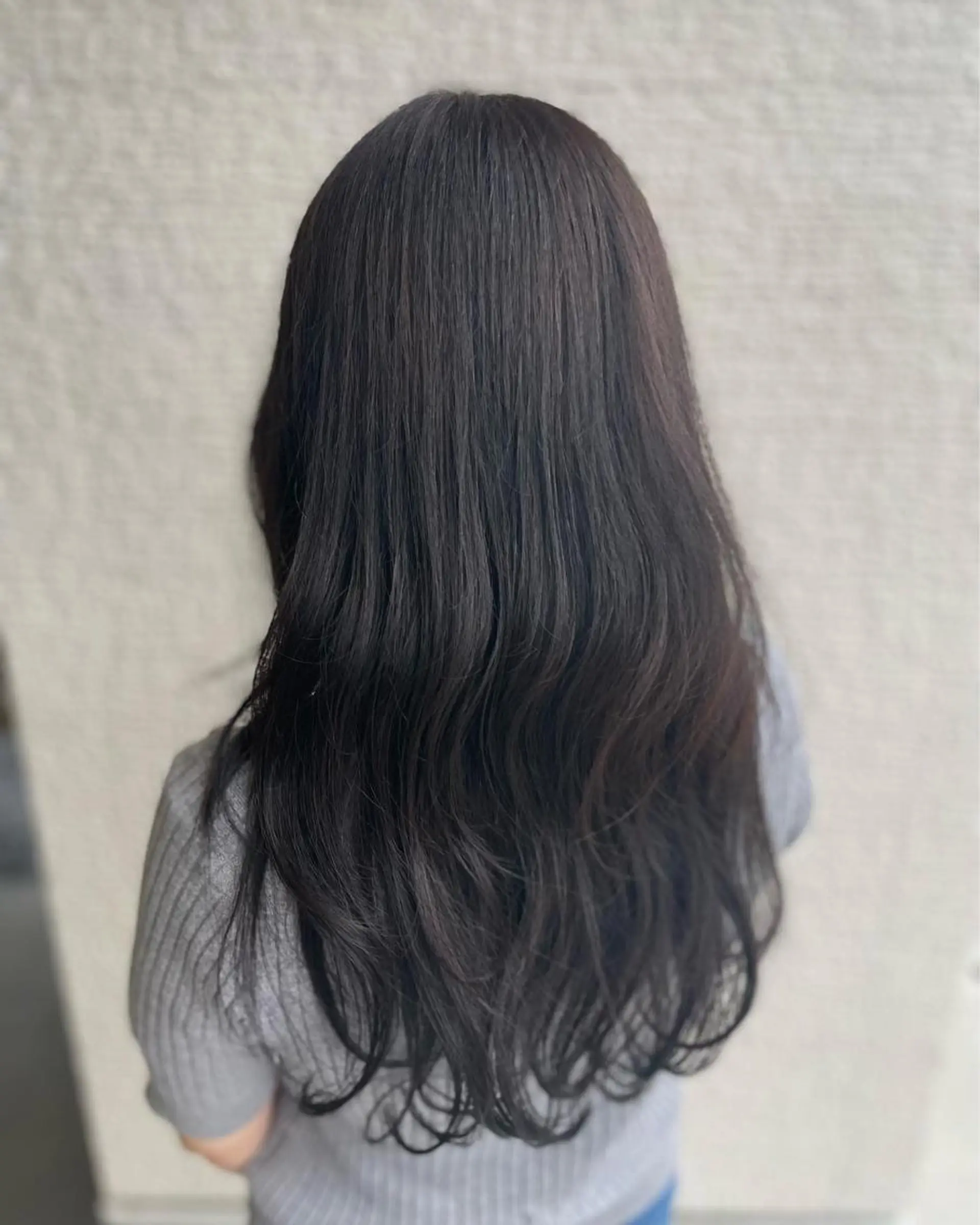 ロング カラー no4ナチュラル戸祭所属・山越 美裕樹のヘアスタイル