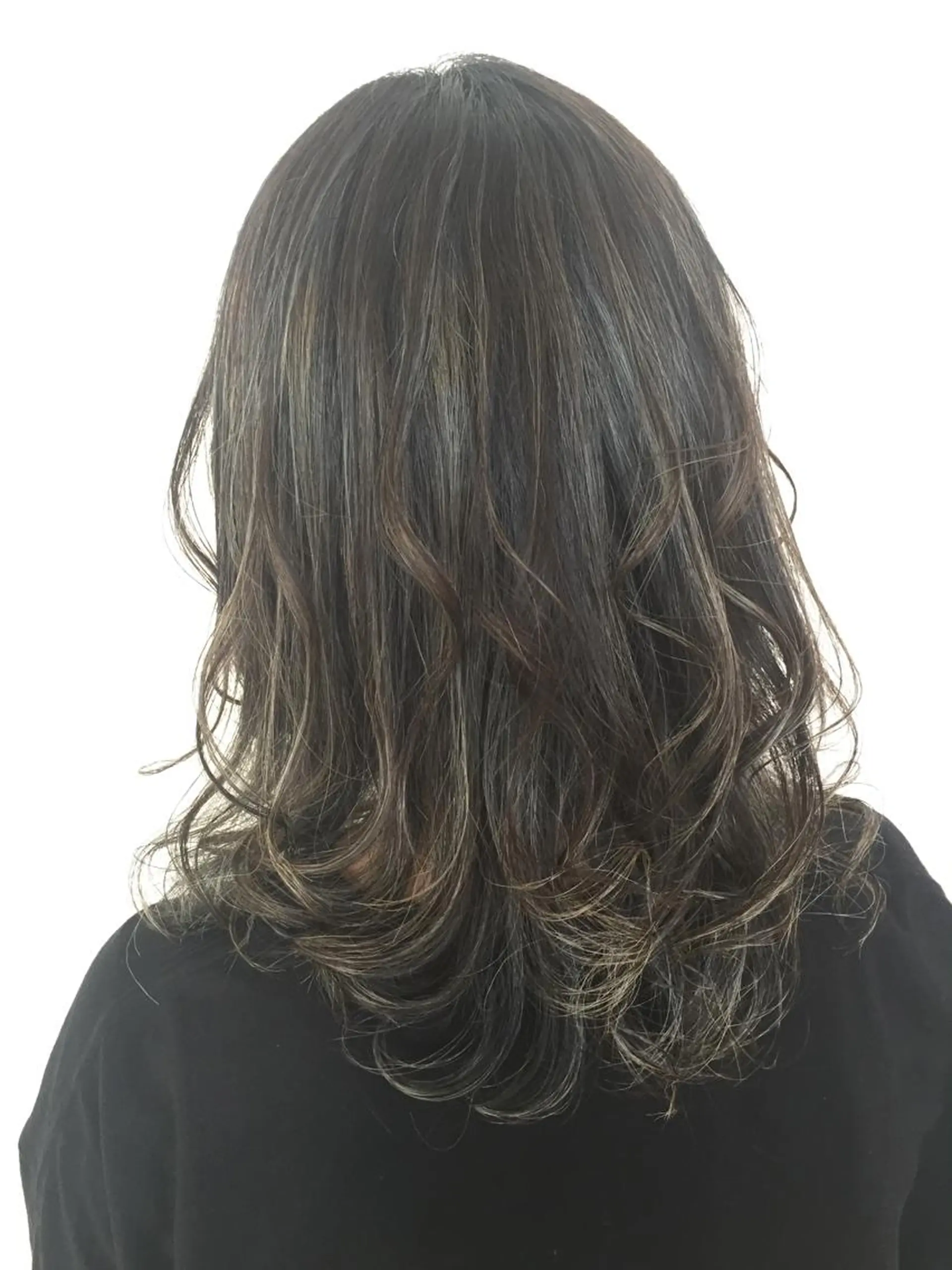セミロング ハイライト 松井 恵太のヘアスタイル