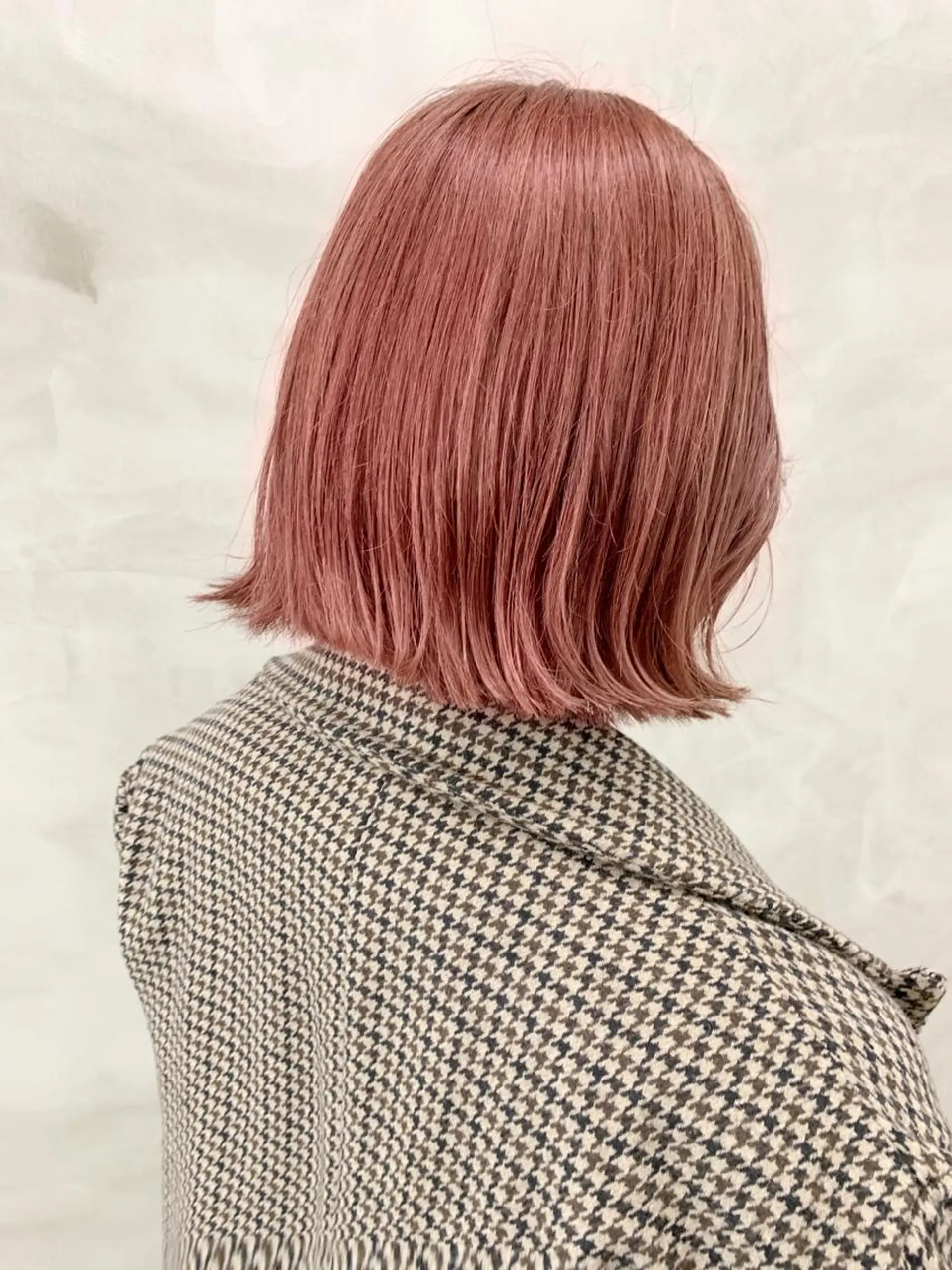 カラー 黒髪 ブリーチ ピンクカラー ボブ 卒業式のヘアスタイル SEED&beauty byFLAT所属・ヘッドスパ (女性限定)🍋モエのヘアスタイル