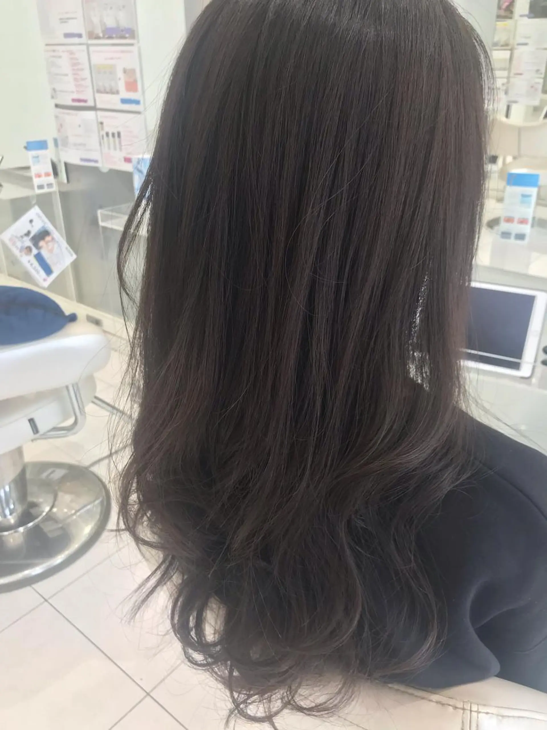 ロング カラー ナガイ ユウキのヘアスタイル