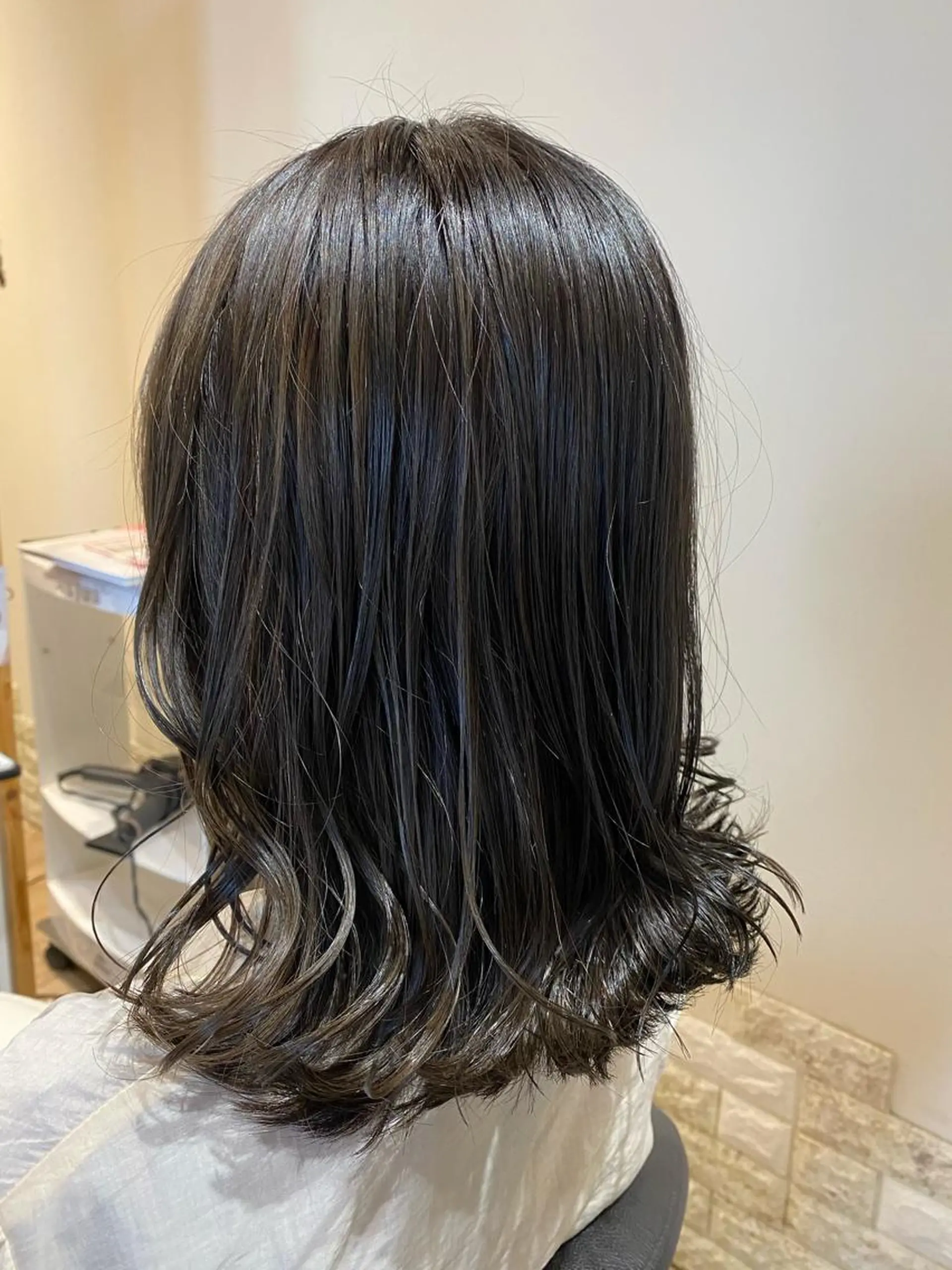 ロング カラー 関口 友行のヘアスタイル