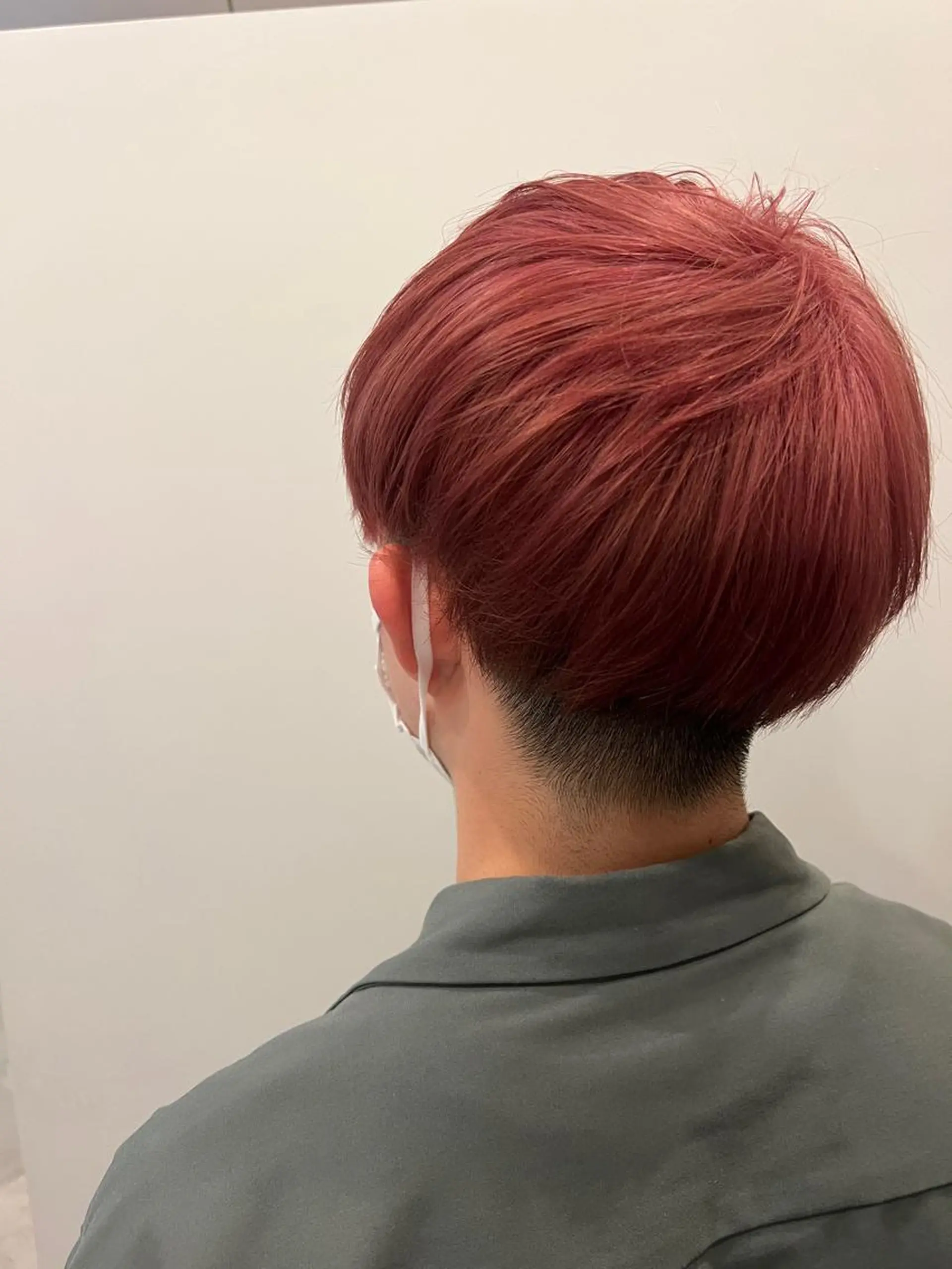 カラー メンズ ピンクカラー 大阪メンズパーマ /スパイキー/らいのヘアスタイル