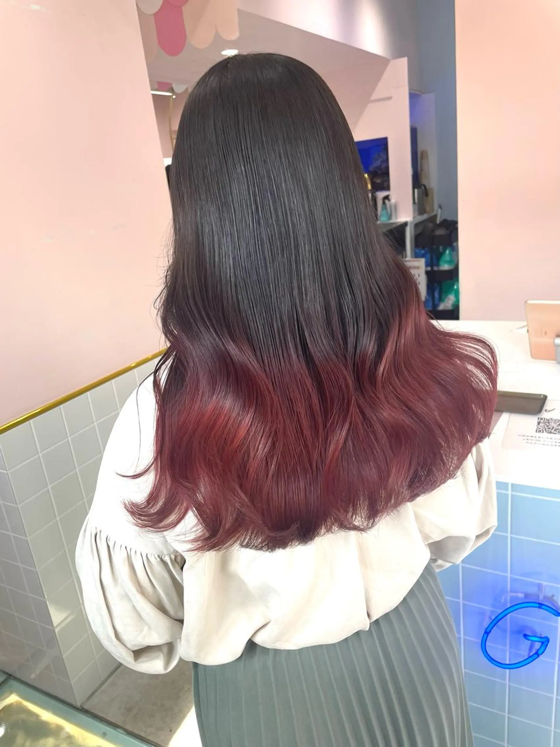 カラー ヘアカラー トリートメント ヘアセット 艶髪 🦋CON🦋のヘアスタイル