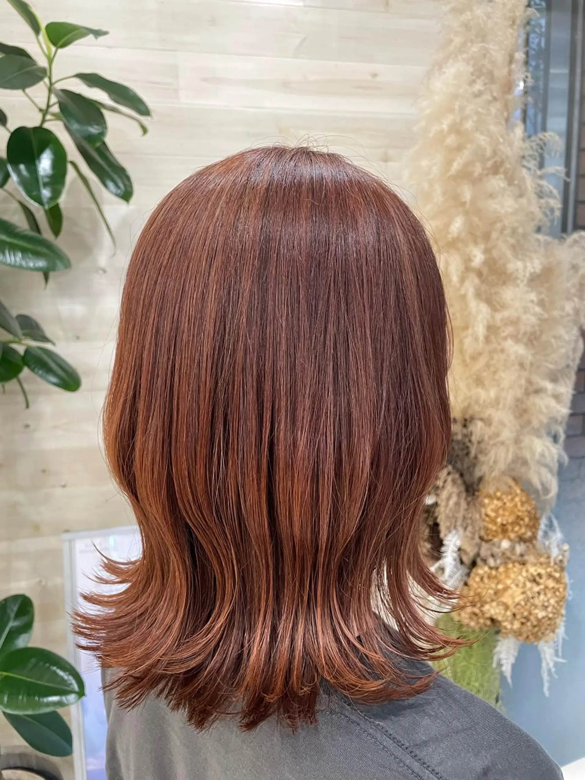 ミディアム カラー ハイライトカラー オレンジ ハイライト カット ヘアカラー 田野倉NEXT店 美髪ニストのヘアスタイル