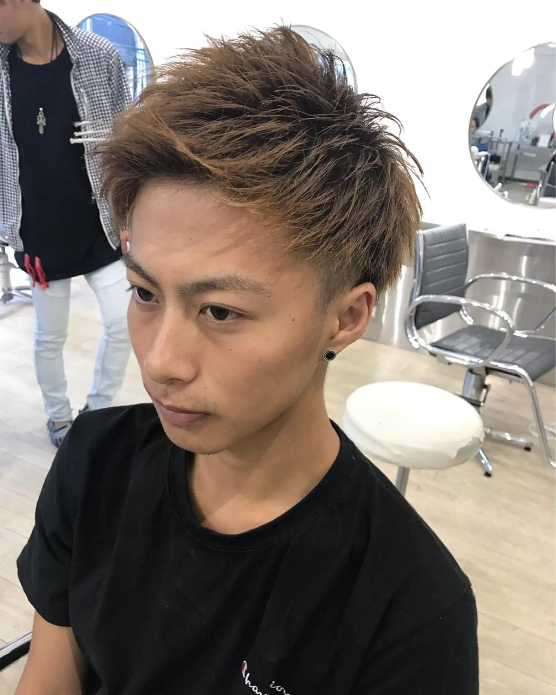 ショート カット 西村あきや トレンド韓国ヘアのヘアスタイル