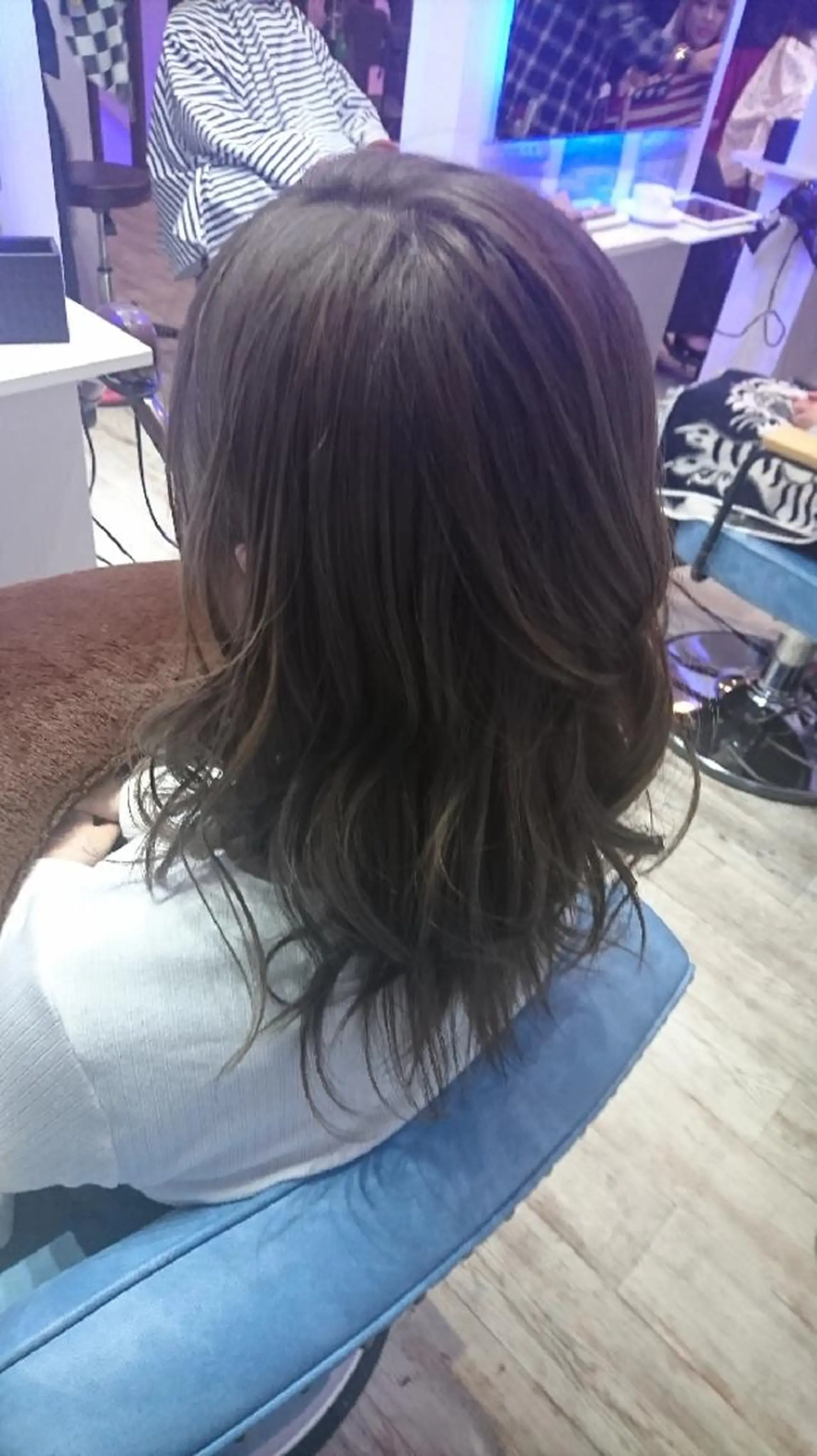 ロング カラー 中嶌 健一のヘアスタイル